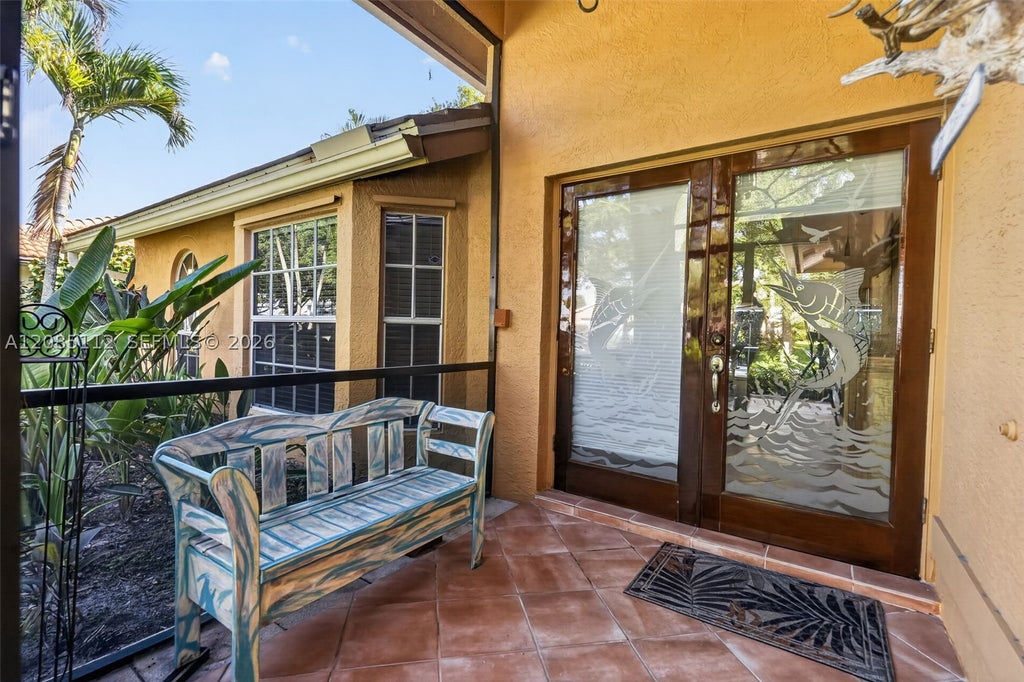 Photo of 18620 Misty Lake Dr, Jupiter, FL 33458 (MLS # A12085112)