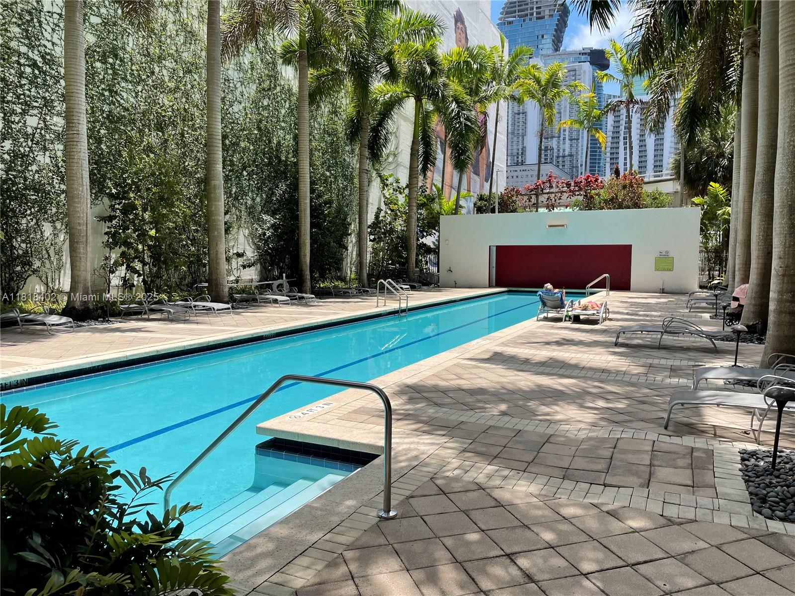 THE LOFT DOWNTOWN II COND - Residential Lease