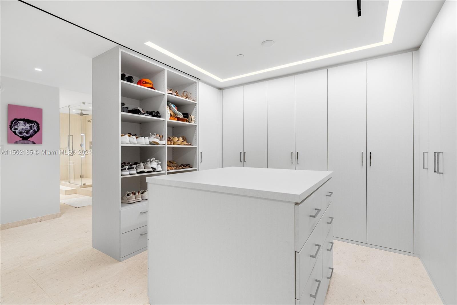 BAL HARBOUR TOWER CONDO - Residential