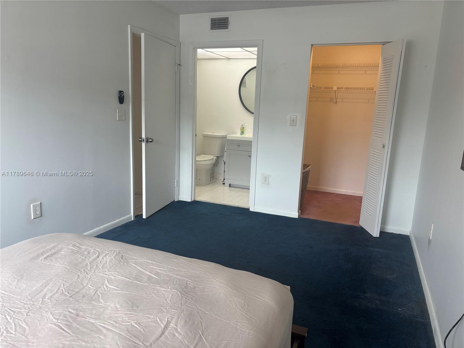 CARMEL LAKES CONDO NO 11 - Residential