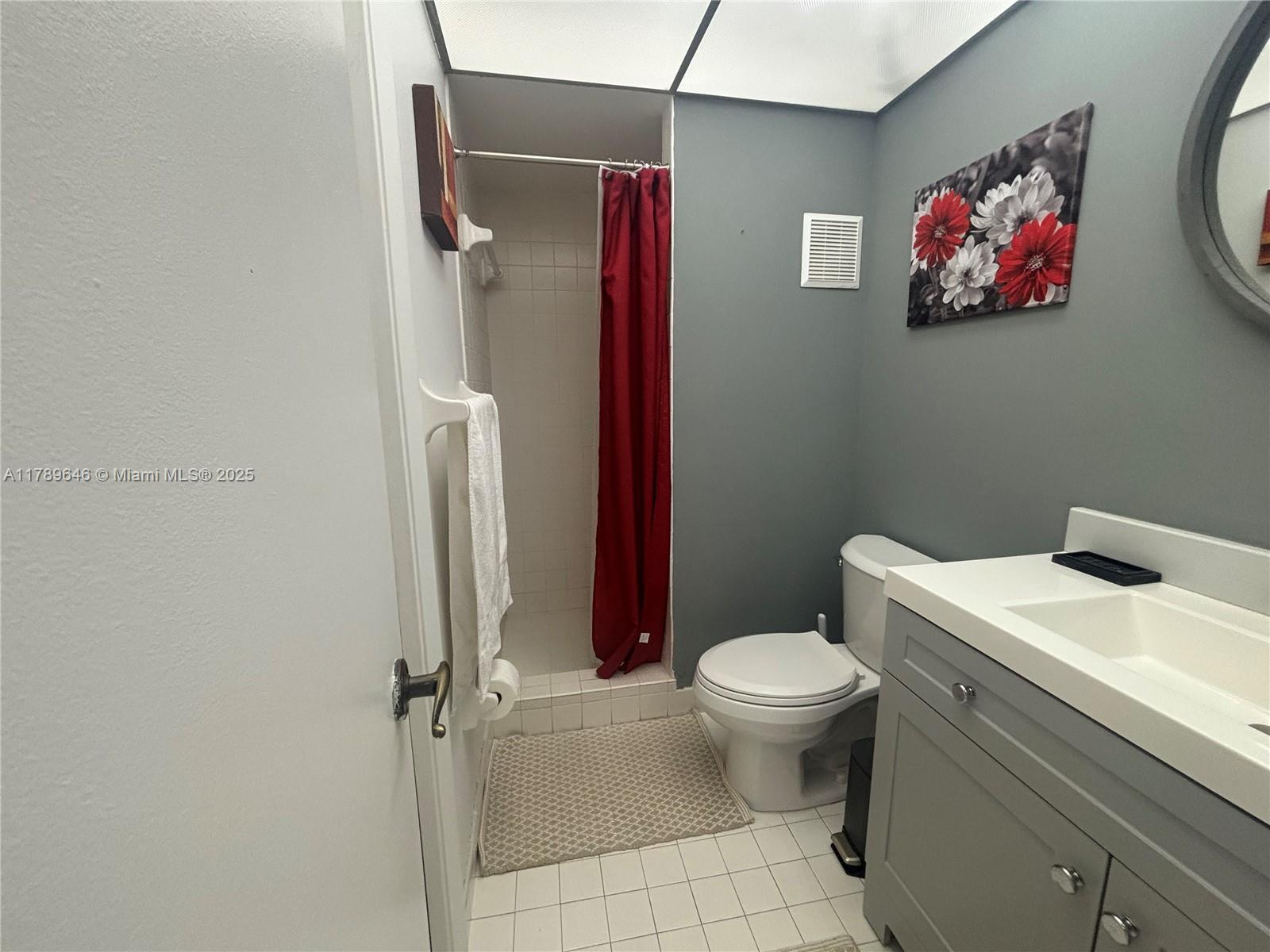 CARMEL LAKES CONDO NO 11 - Residential