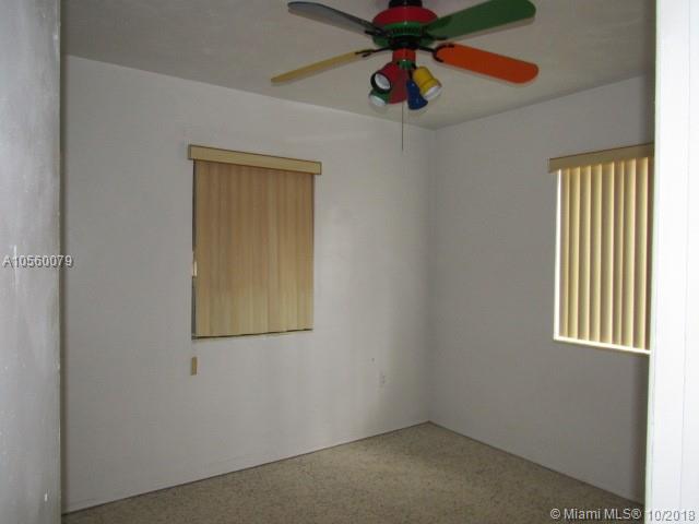 QUEENS PARK - Residential