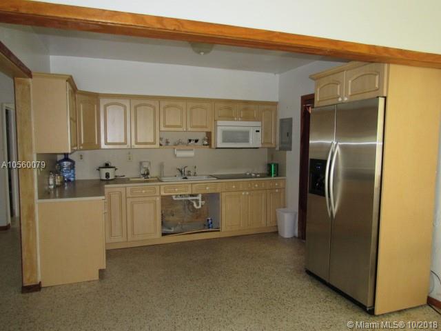 QUEENS PARK - Residential