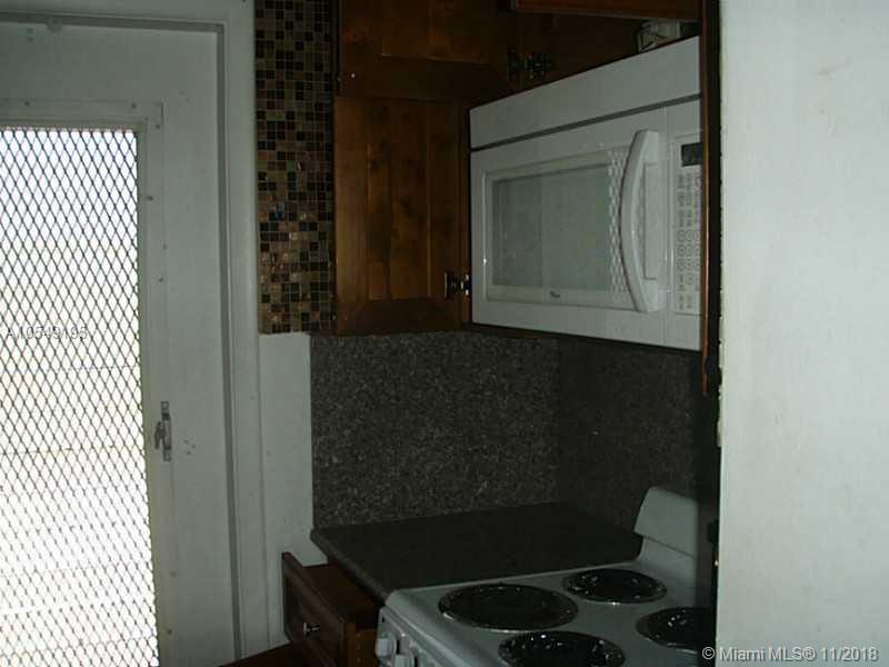 1560 CORAL TERRACE CONDO - Residential Lease