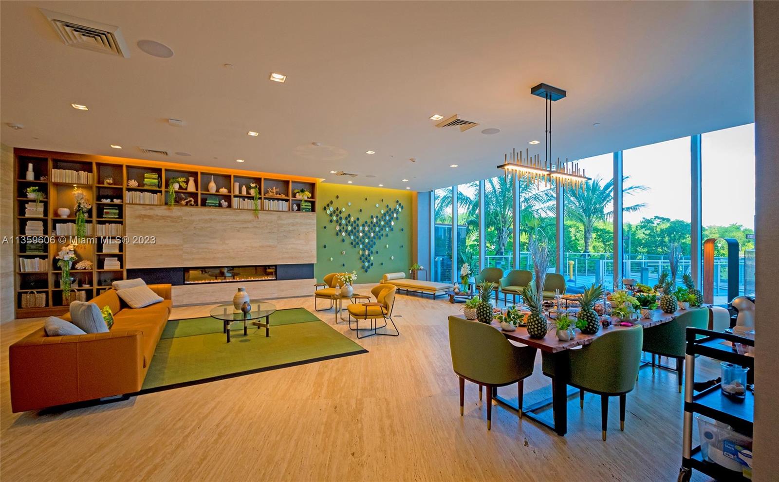 Photo 23 of 50 of 16385 Biscayne Blvd 2101 condo