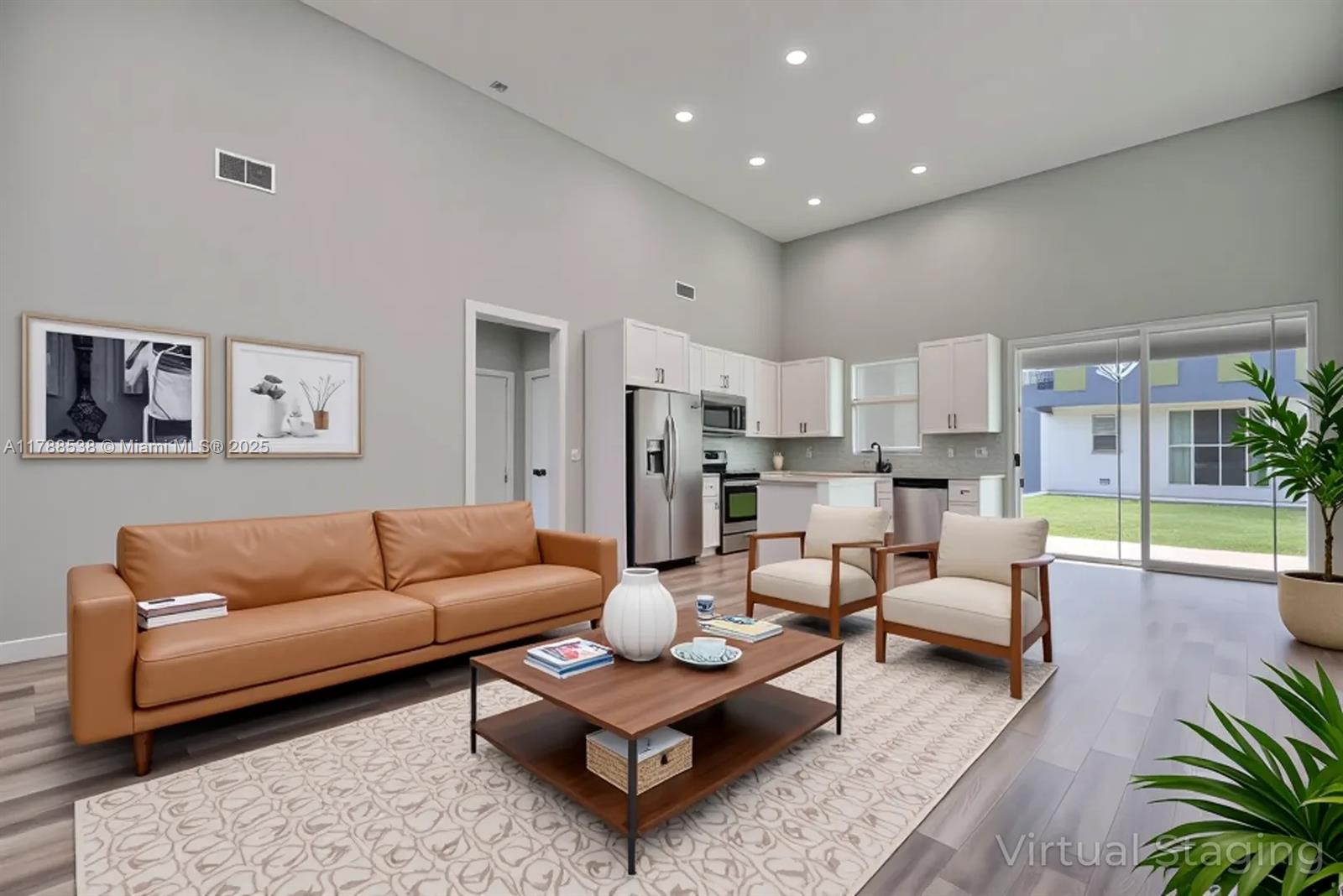 AVON PARK LAKES - Residential