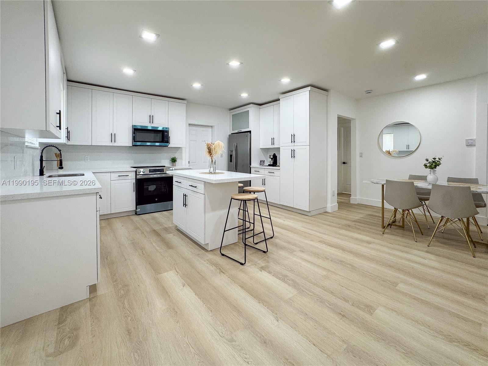 RAINBOW PARK - Residential