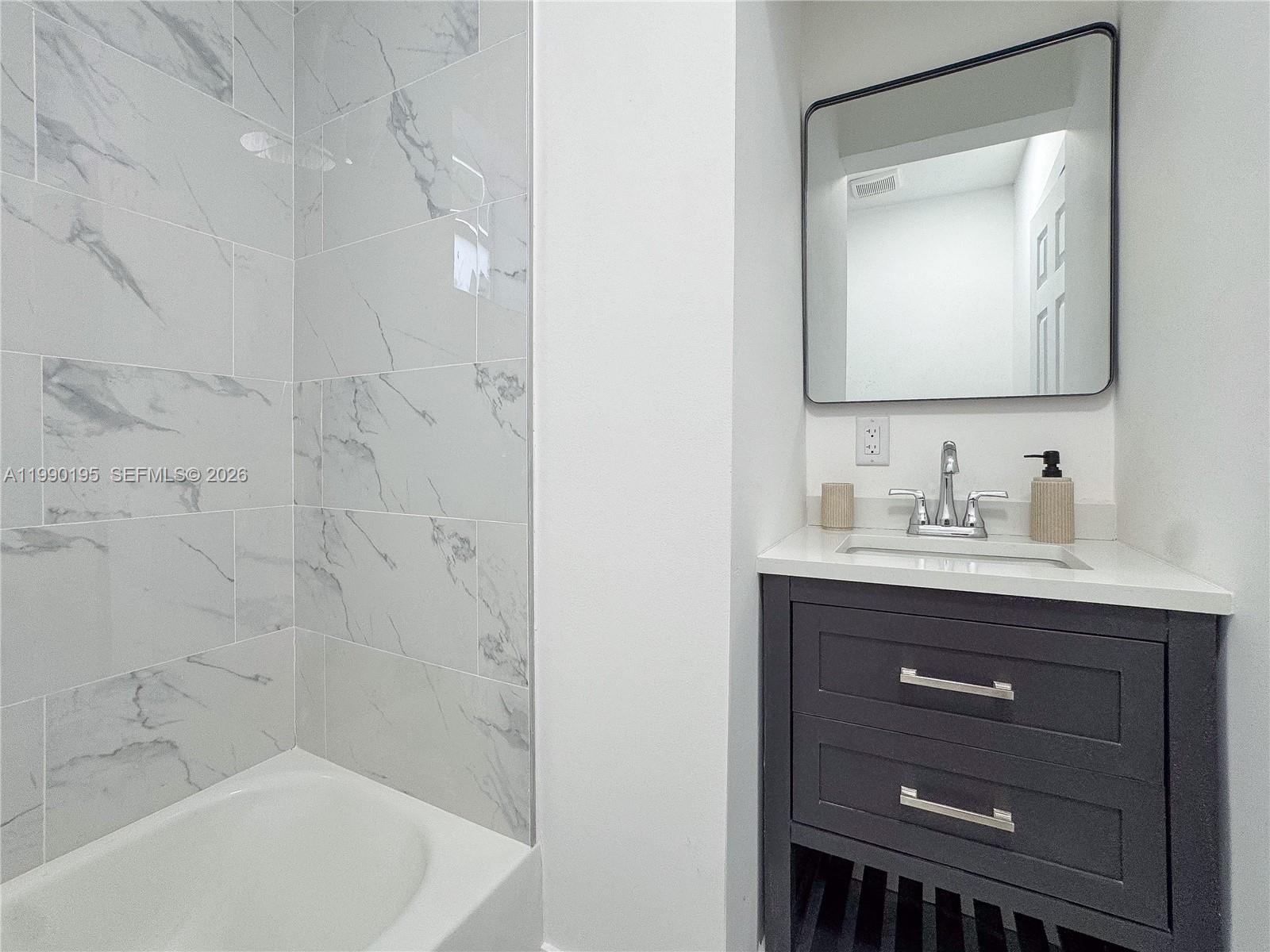 RAINBOW PARK - Residential