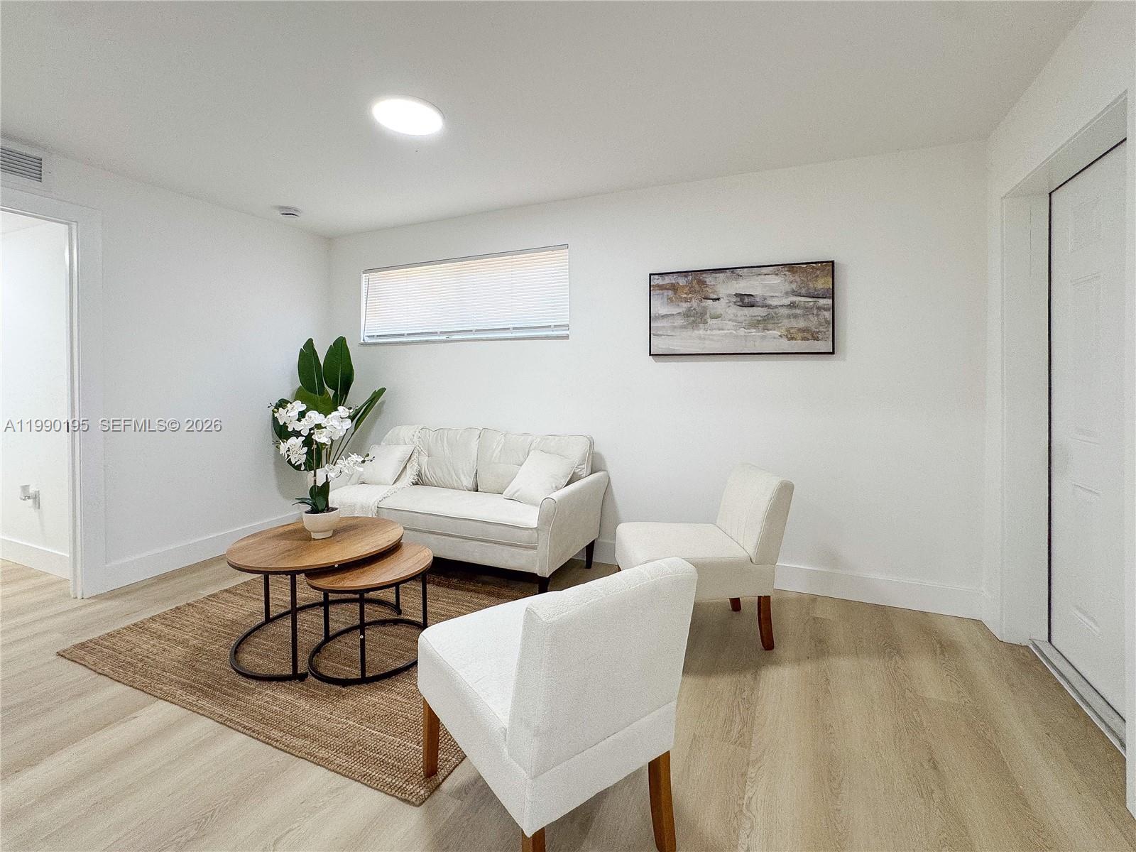 RAINBOW PARK - Residential