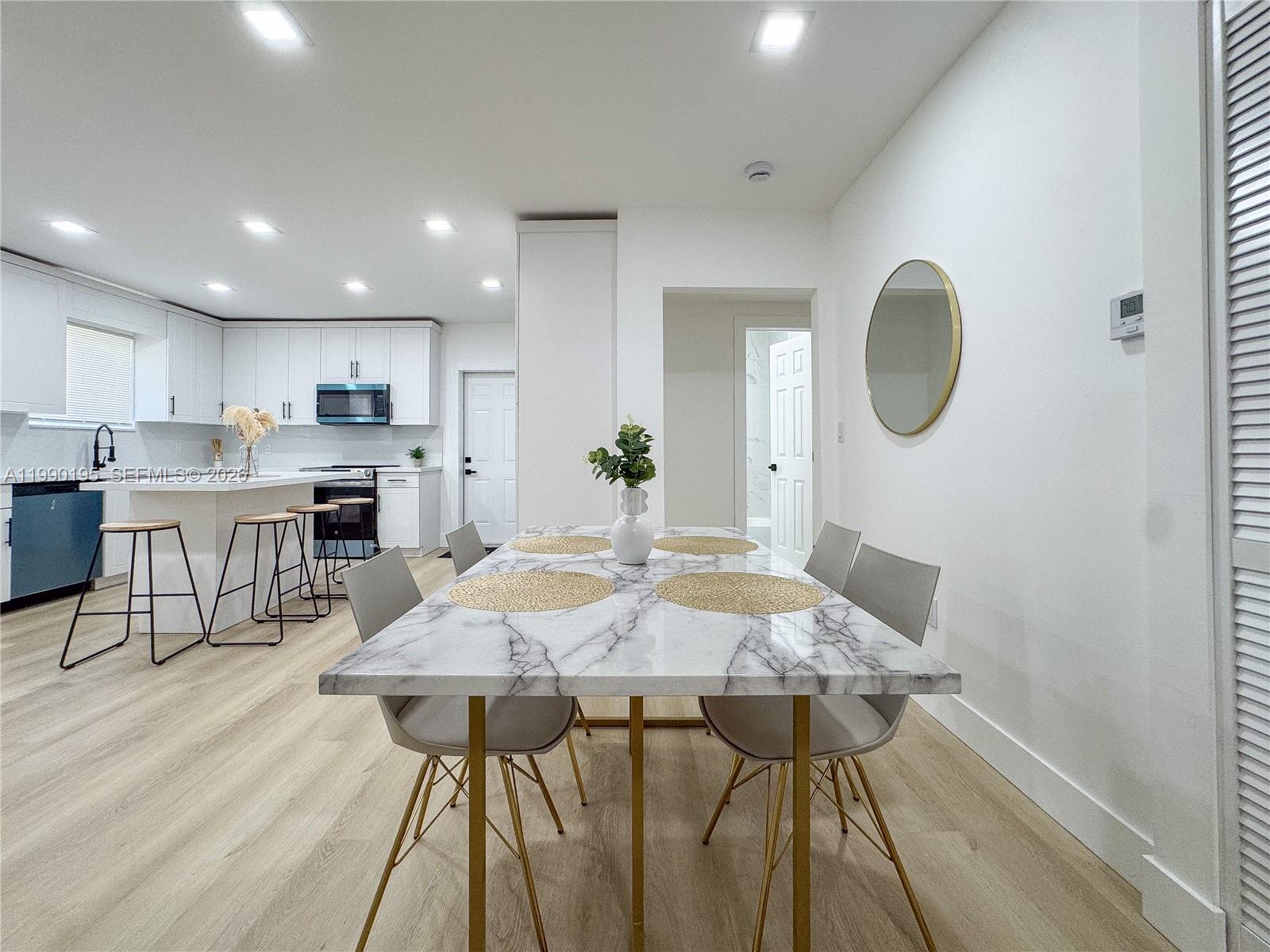 RAINBOW PARK - Residential