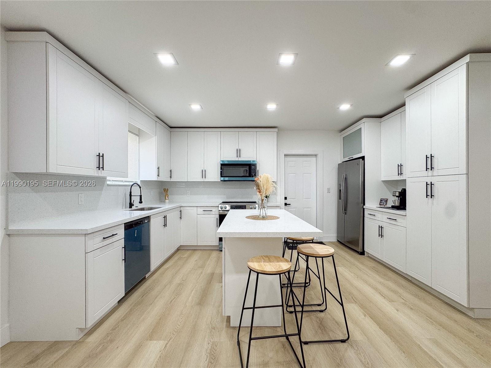 RAINBOW PARK - Residential