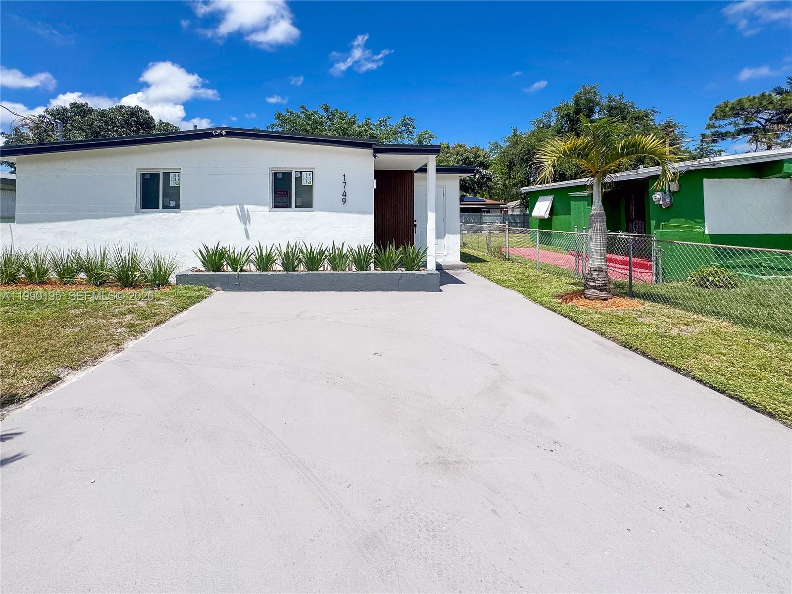 RAINBOW PARK - Residential