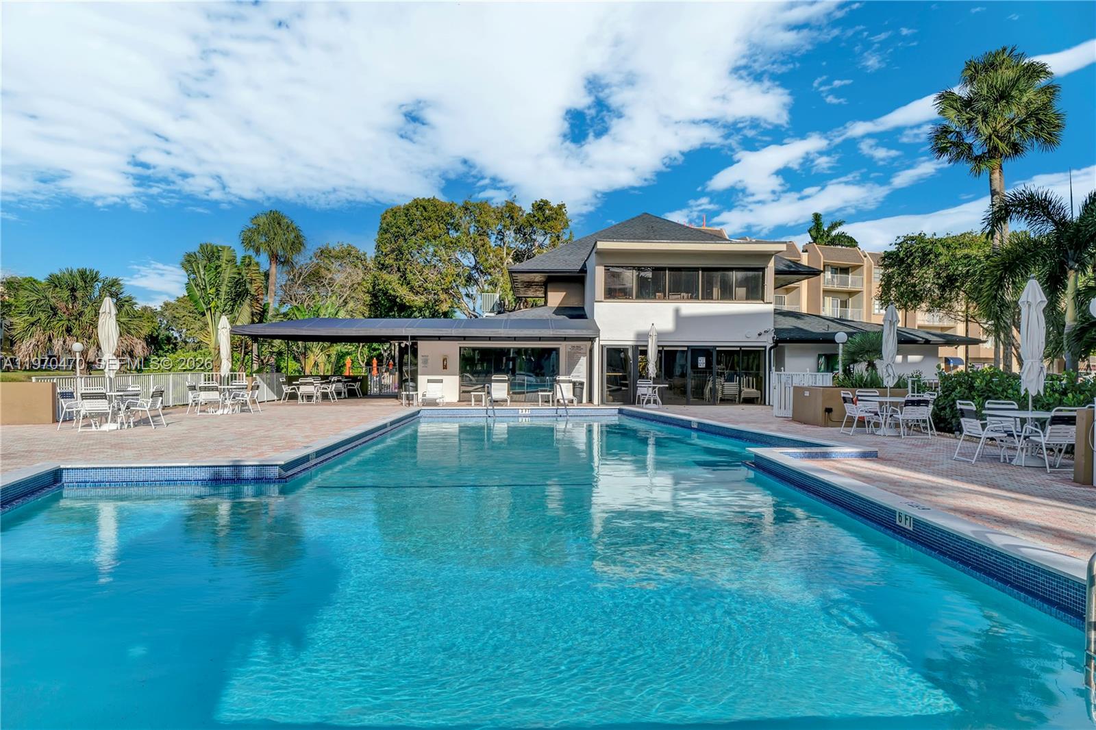 KINGS CREEK SO CONDO - Residential