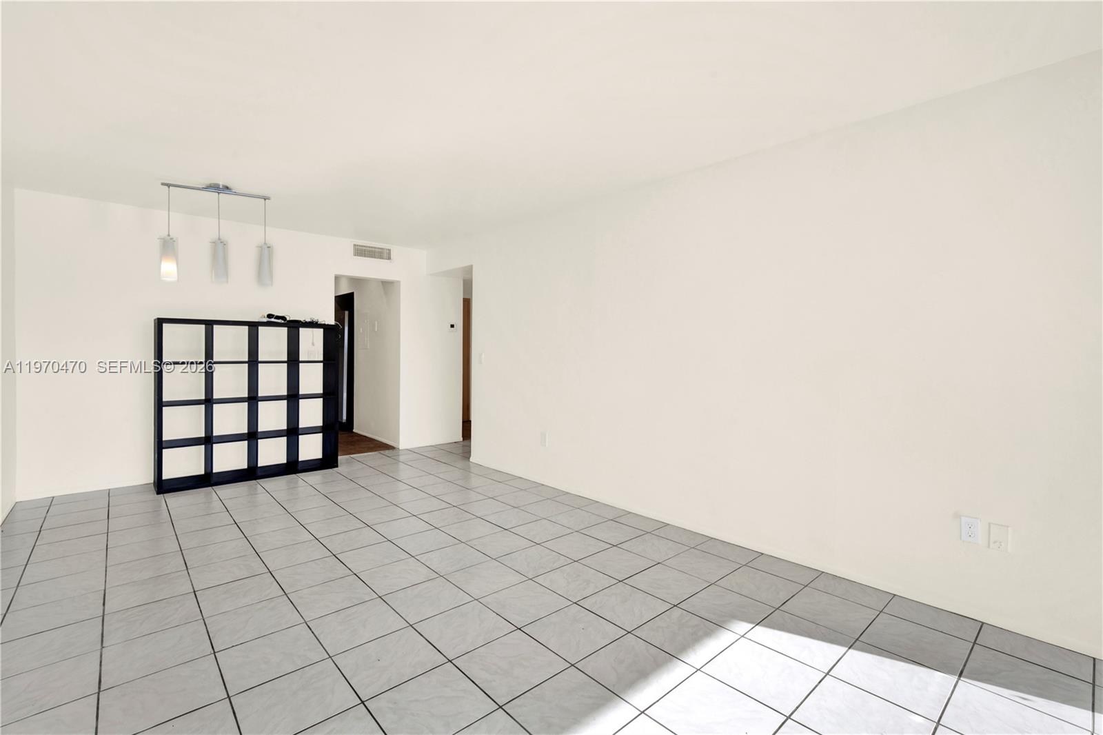 KINGS CREEK SO CONDO - Residential