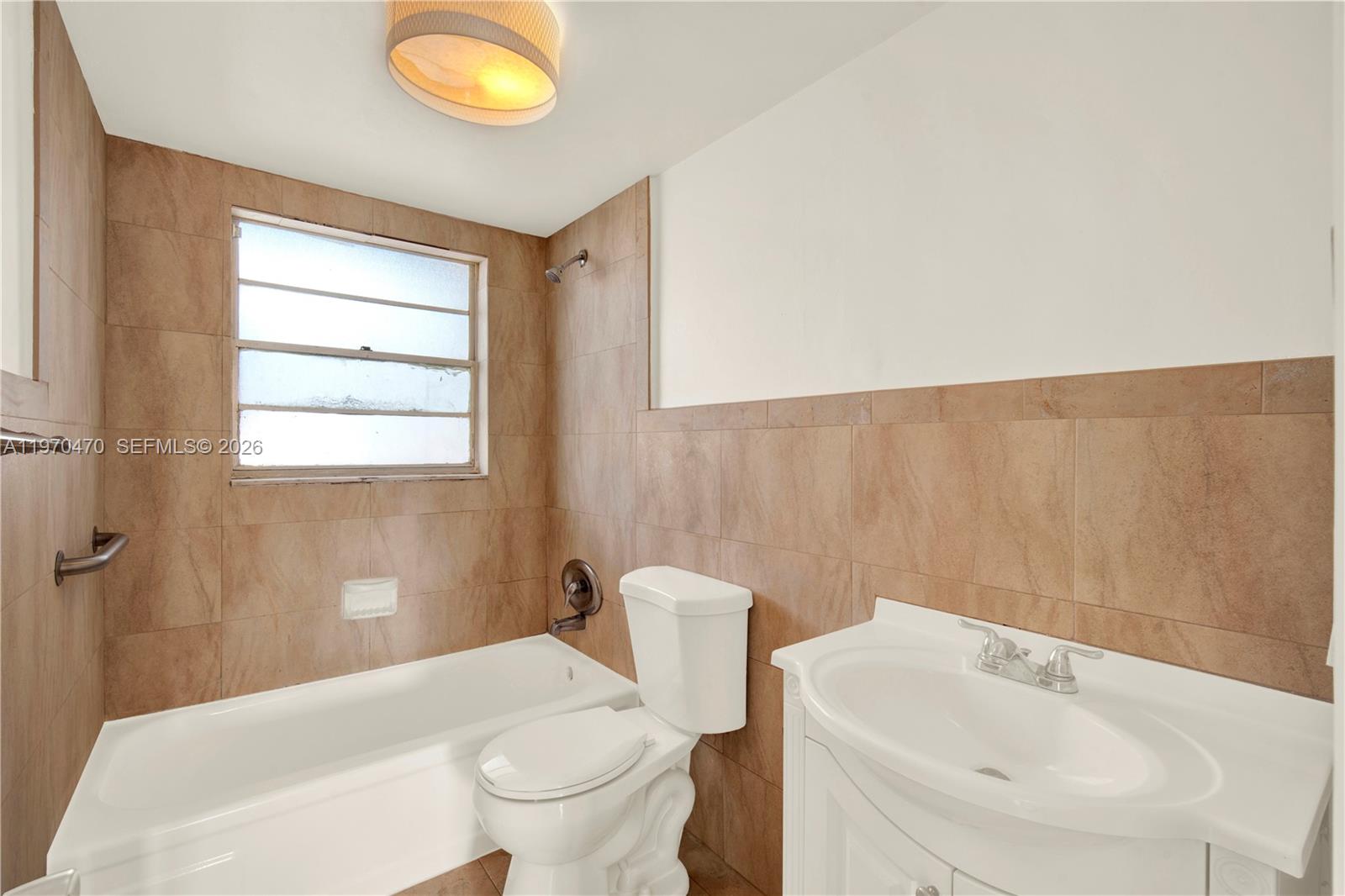 KINGS CREEK SO CONDO - Residential