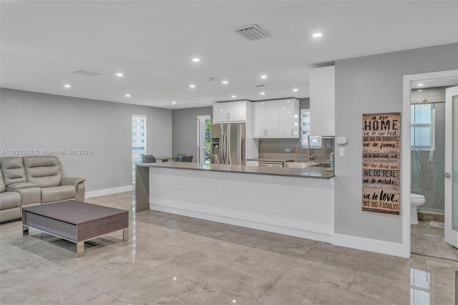 LARGO SOUND VILLAGE - Residential