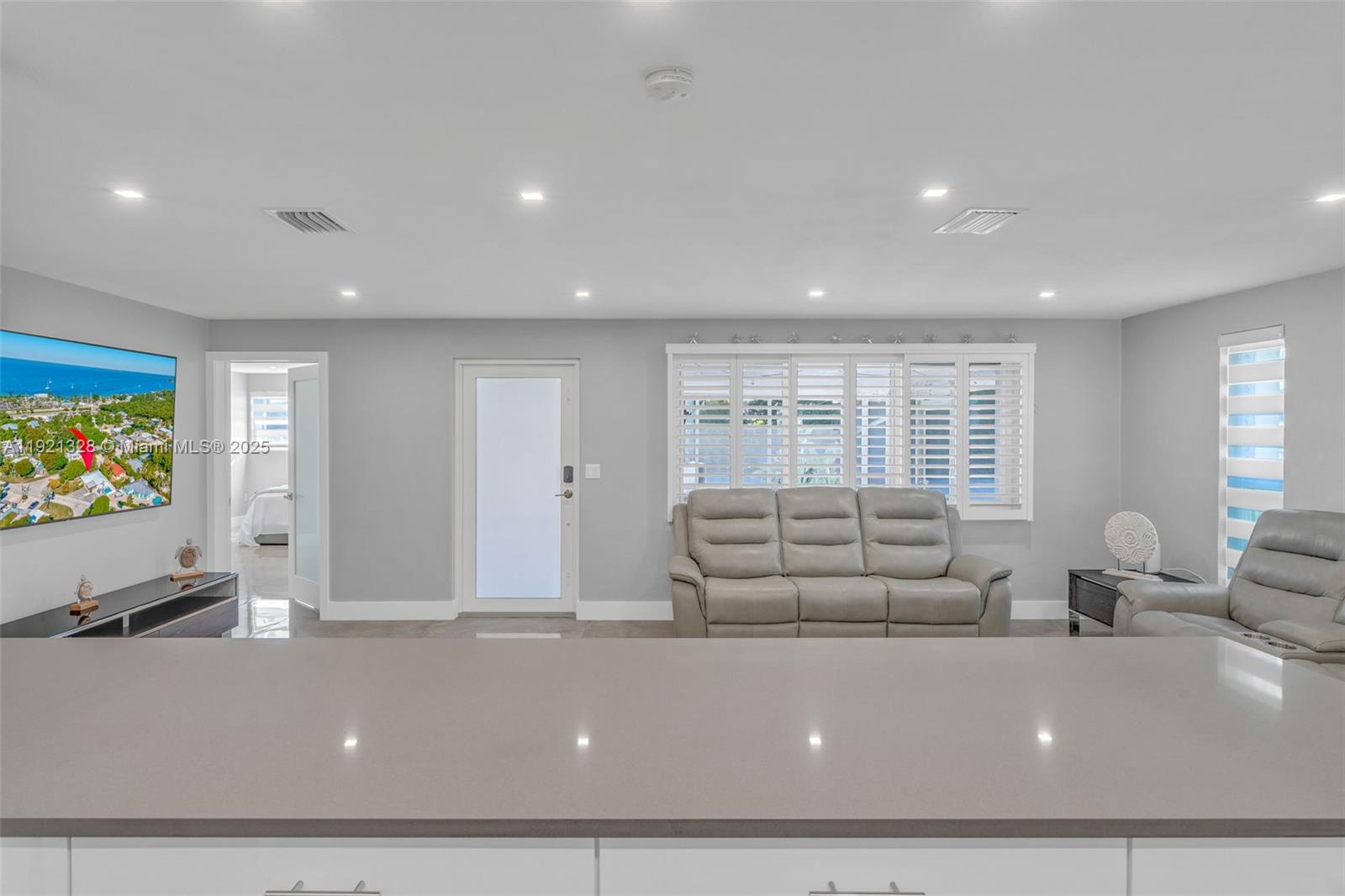 LARGO SOUND VILLAGE - Residential