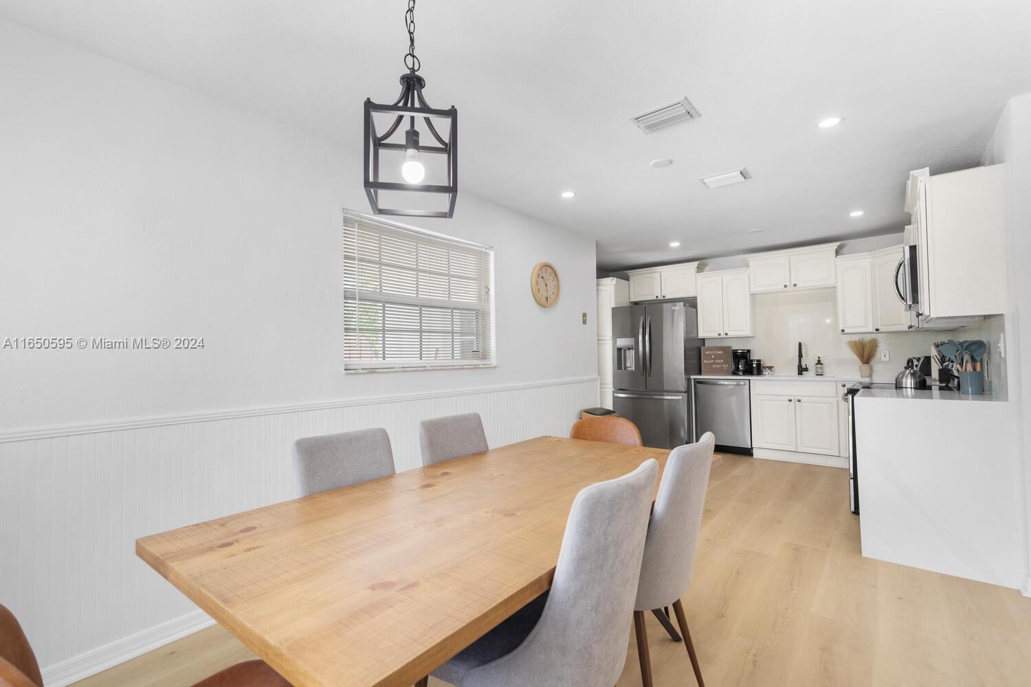 PALM BEACH CABANA COLONY - Residential Lease