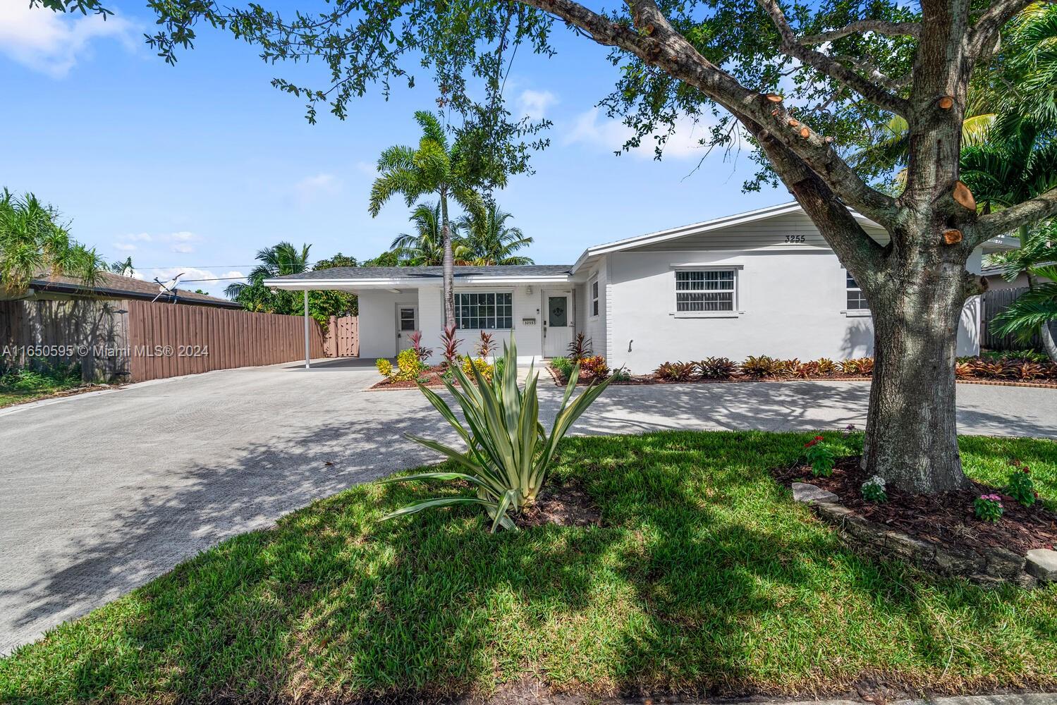 PALM BEACH CABANA COLONY - Residential Lease