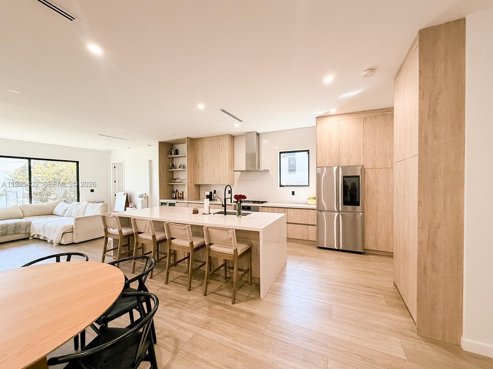 CAMBRIDGE LAWNS - Residential