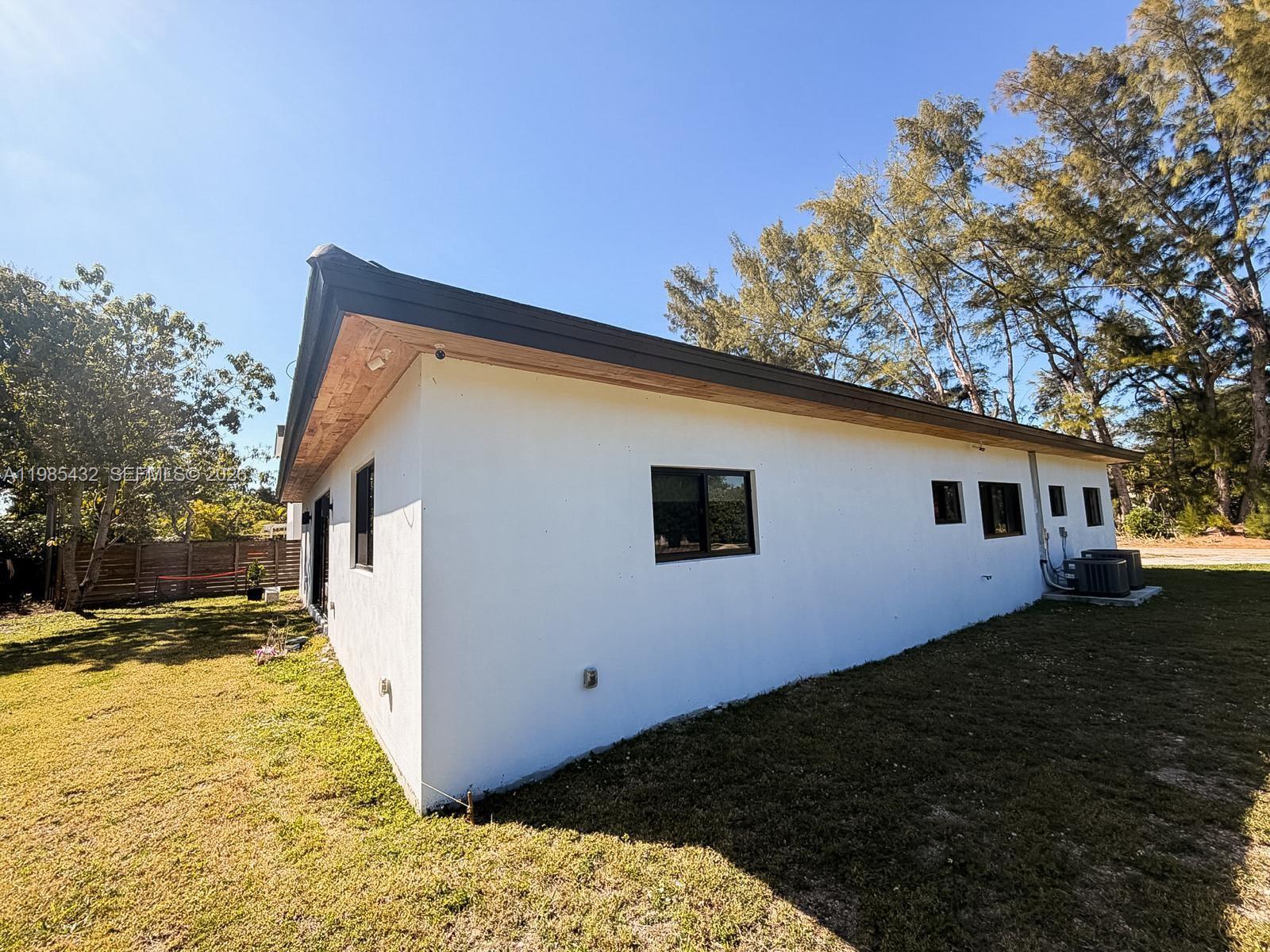 CAMBRIDGE LAWNS - Residential