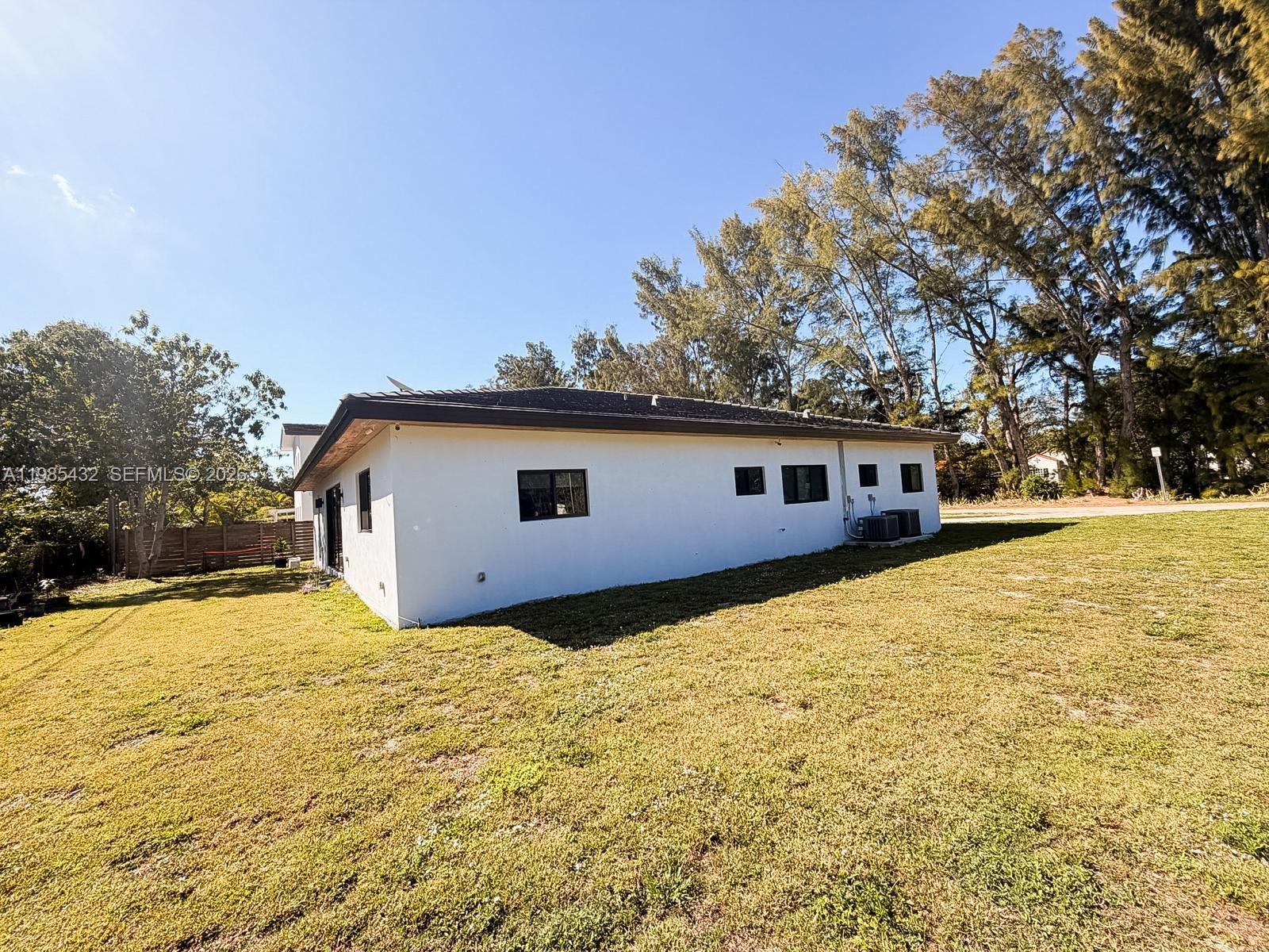 CAMBRIDGE LAWNS - Residential