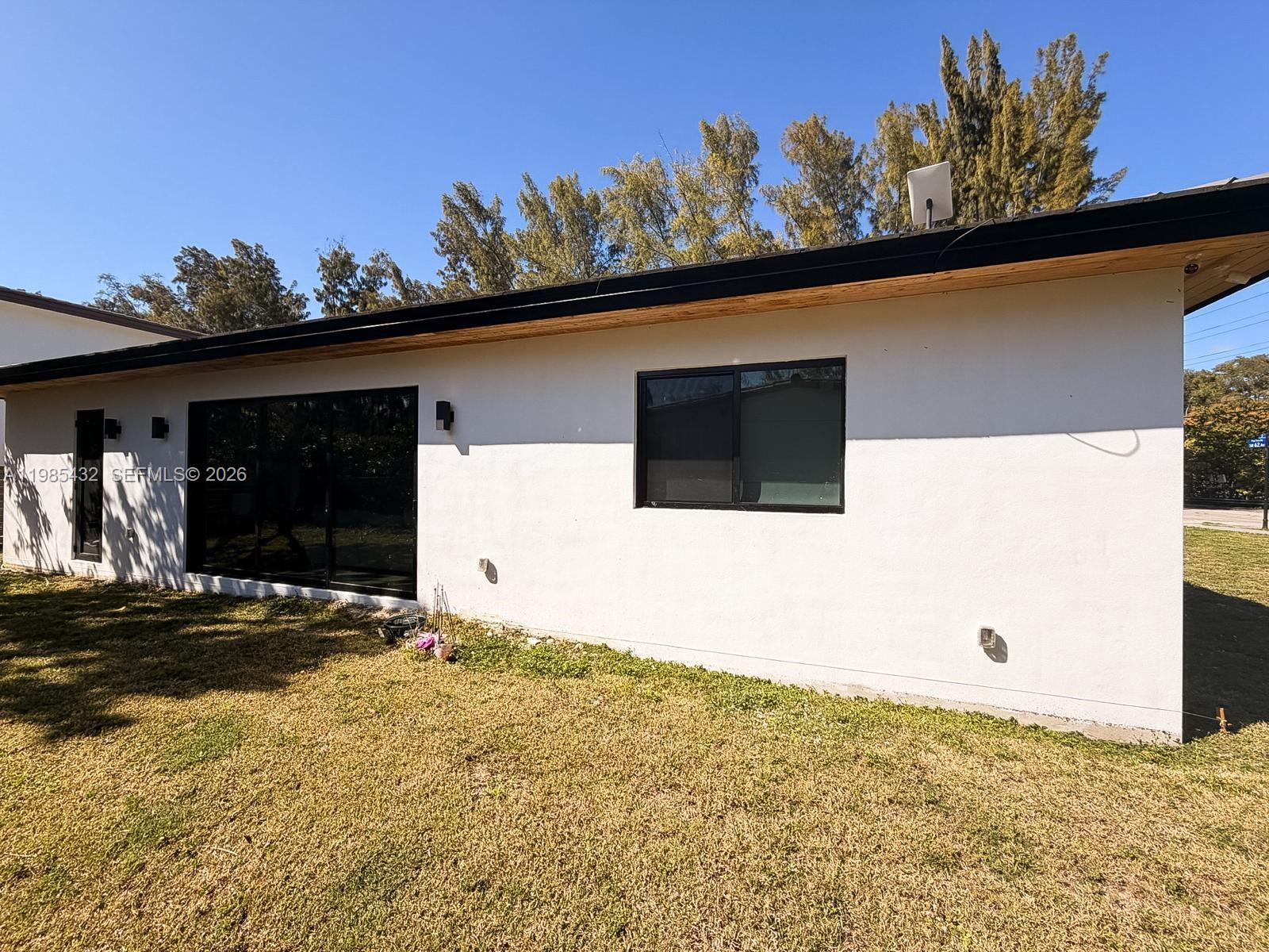 CAMBRIDGE LAWNS - Residential