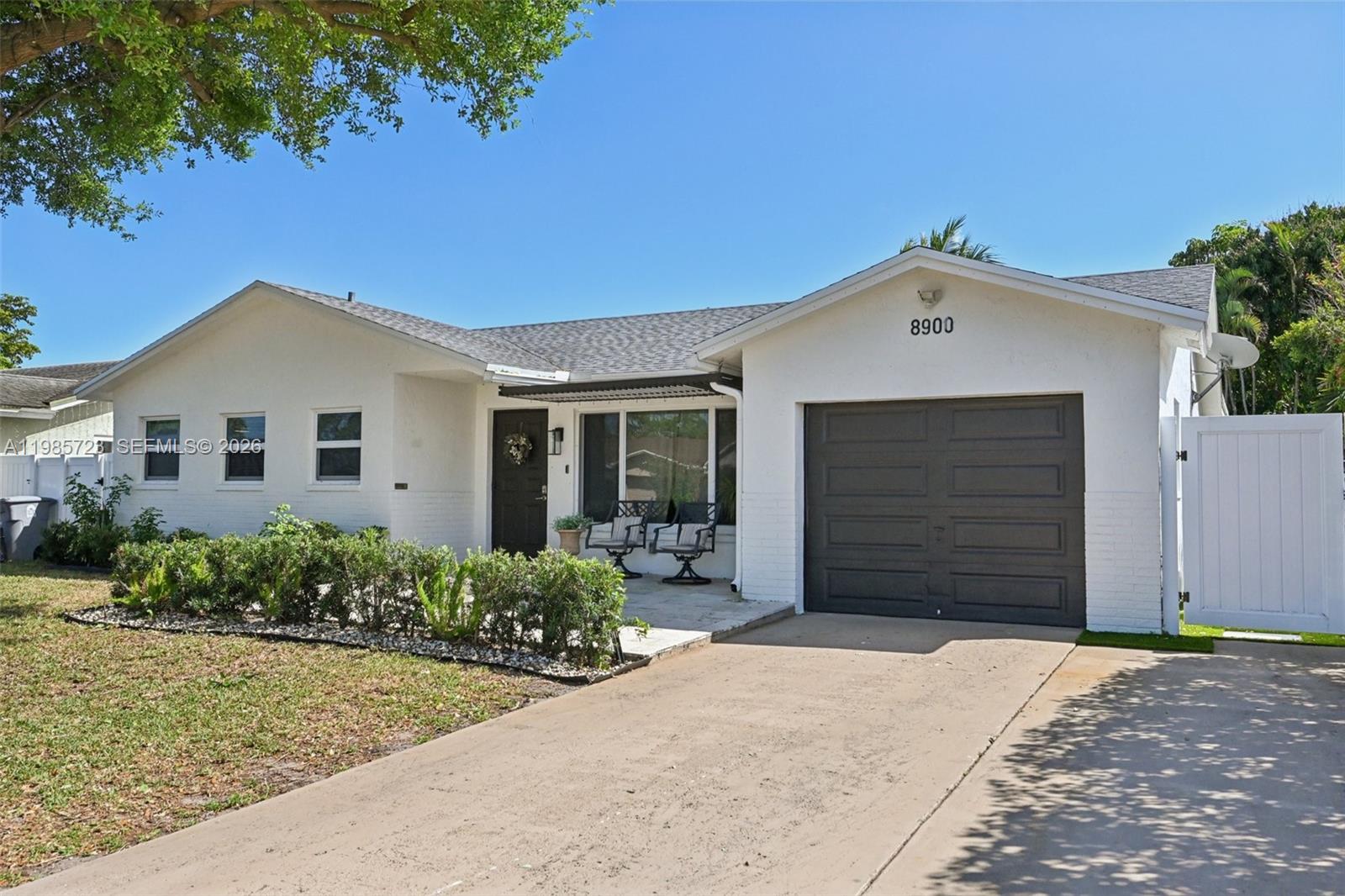 SANDALFOOT COVE SEC 7 AND - Residential