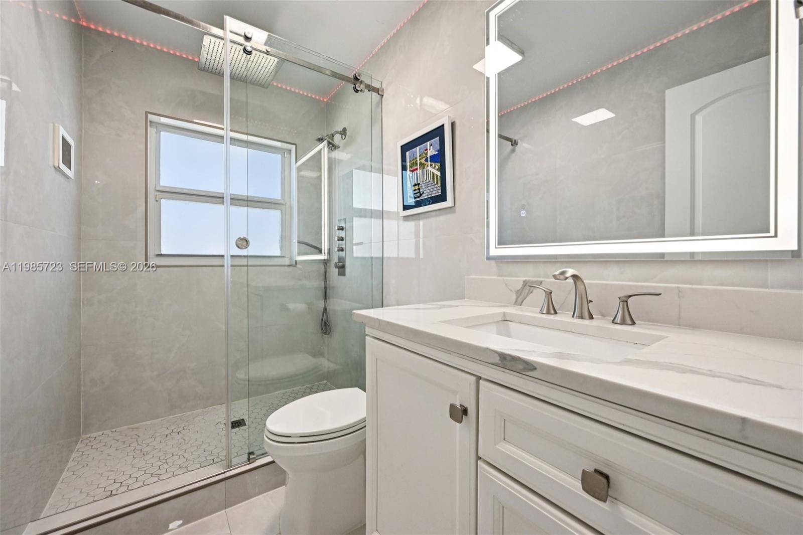 SANDALFOOT COVE SEC 7 AND - Residential