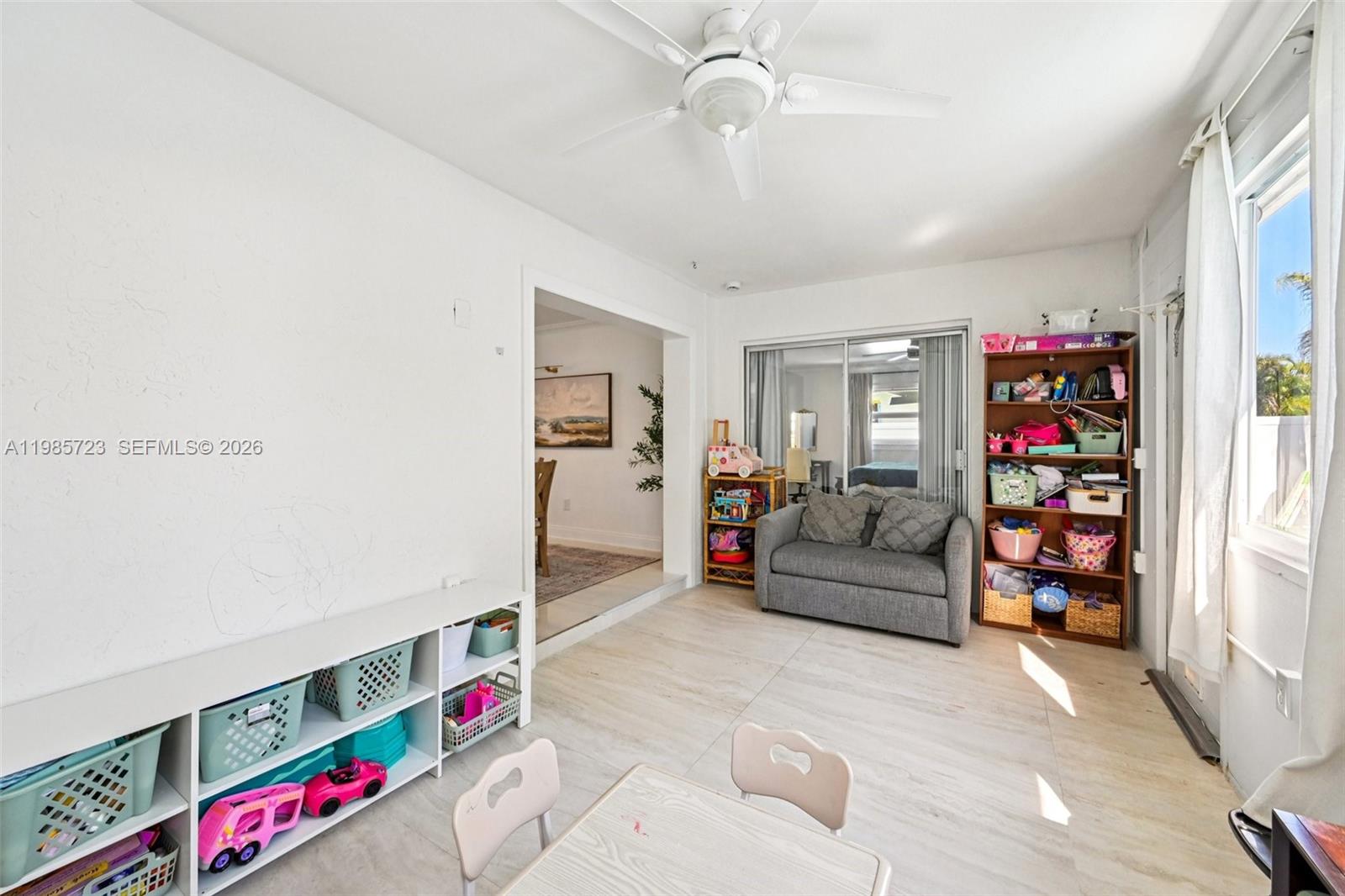 SANDALFOOT COVE SEC 7 AND - Residential