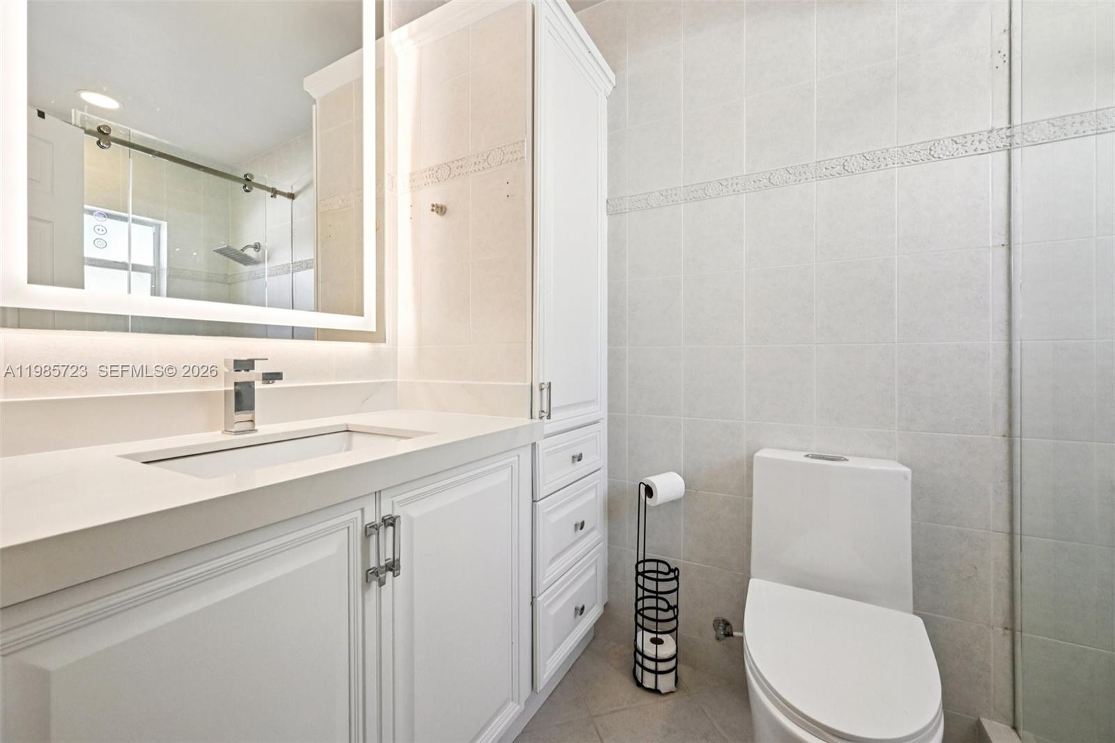 SANDALFOOT COVE SEC 7 AND - Residential