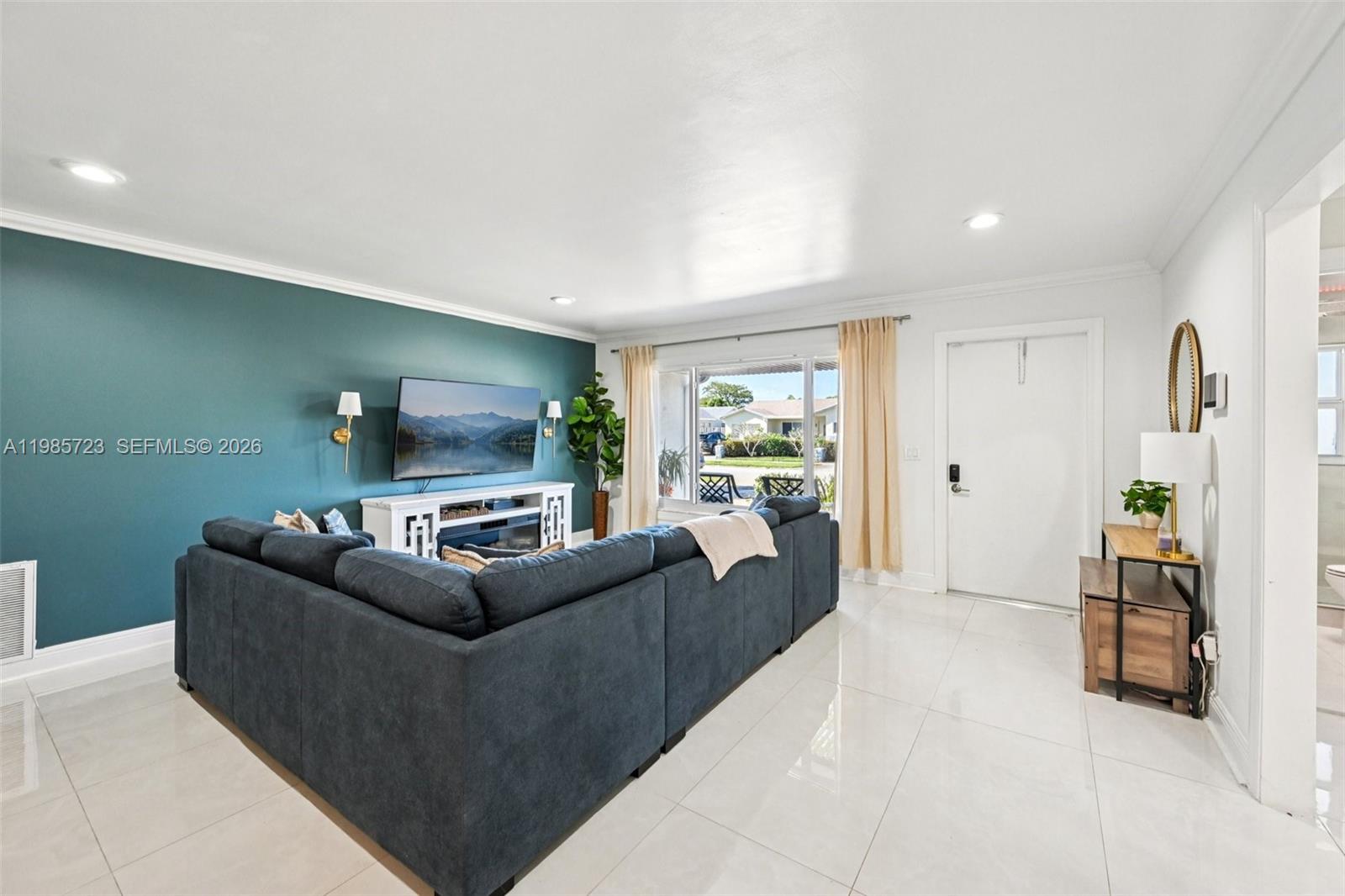 SANDALFOOT COVE SEC 7 AND - Residential