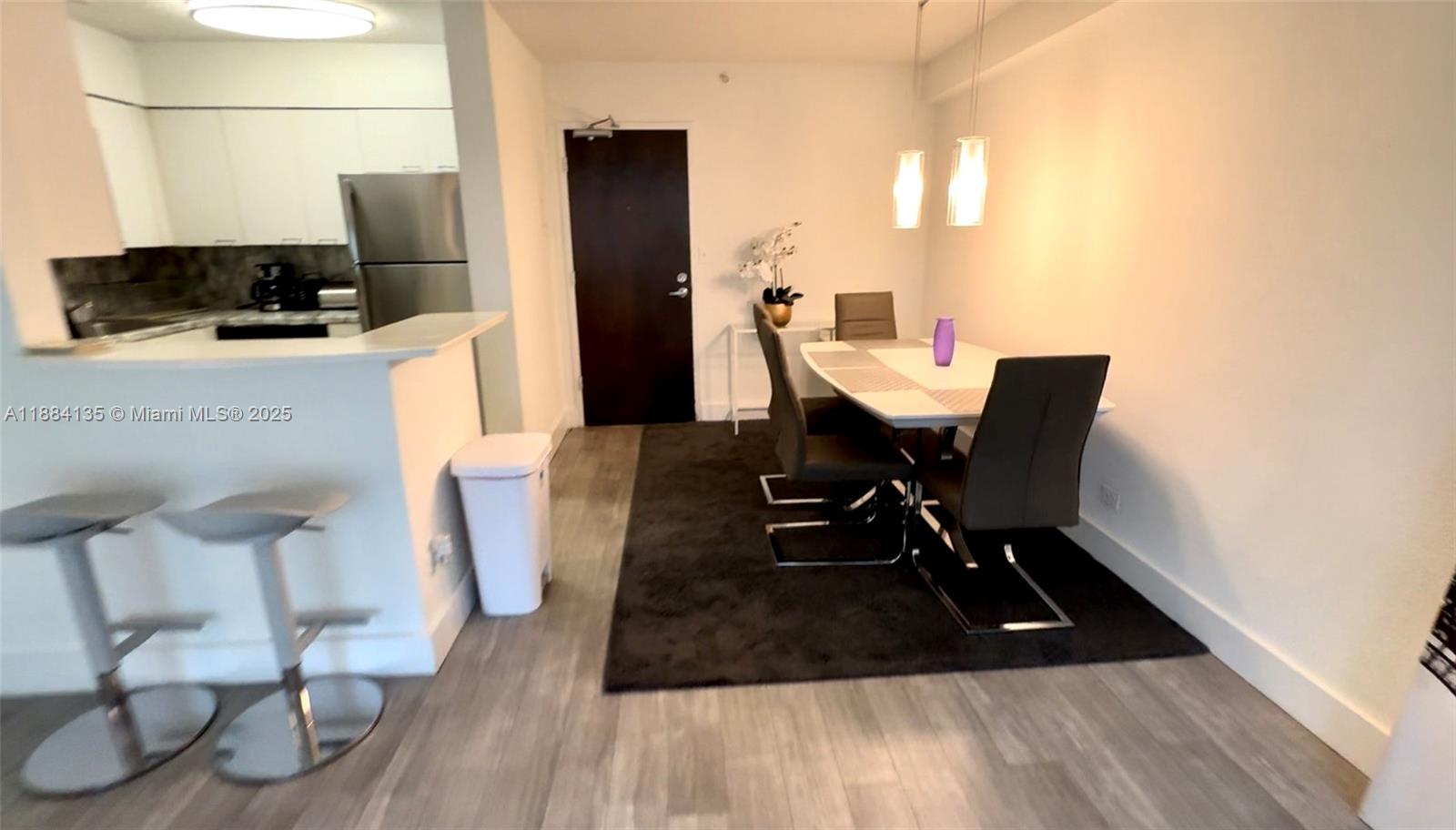 FLAMINGO SOUTH BEACH I CO - Residential Lease