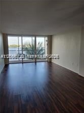 1075 NE Miami Gardens Dr 509