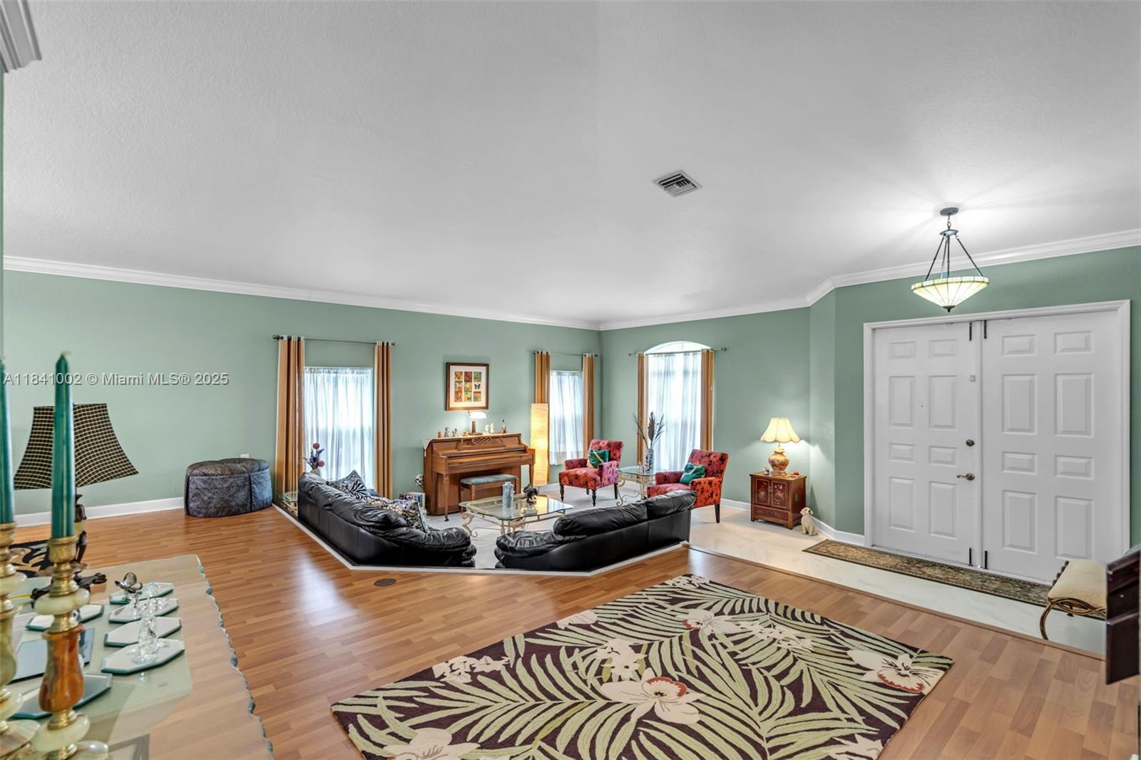 11331 NW 64th Ter