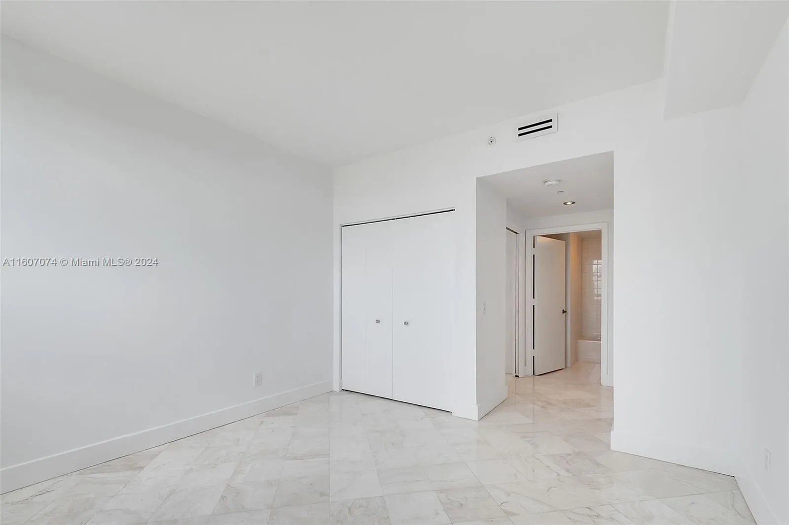 Miami, Florida 33129, United States, 2 Bedrooms Bedrooms, ,2 BathroomsBathrooms,Residential,Active,55070