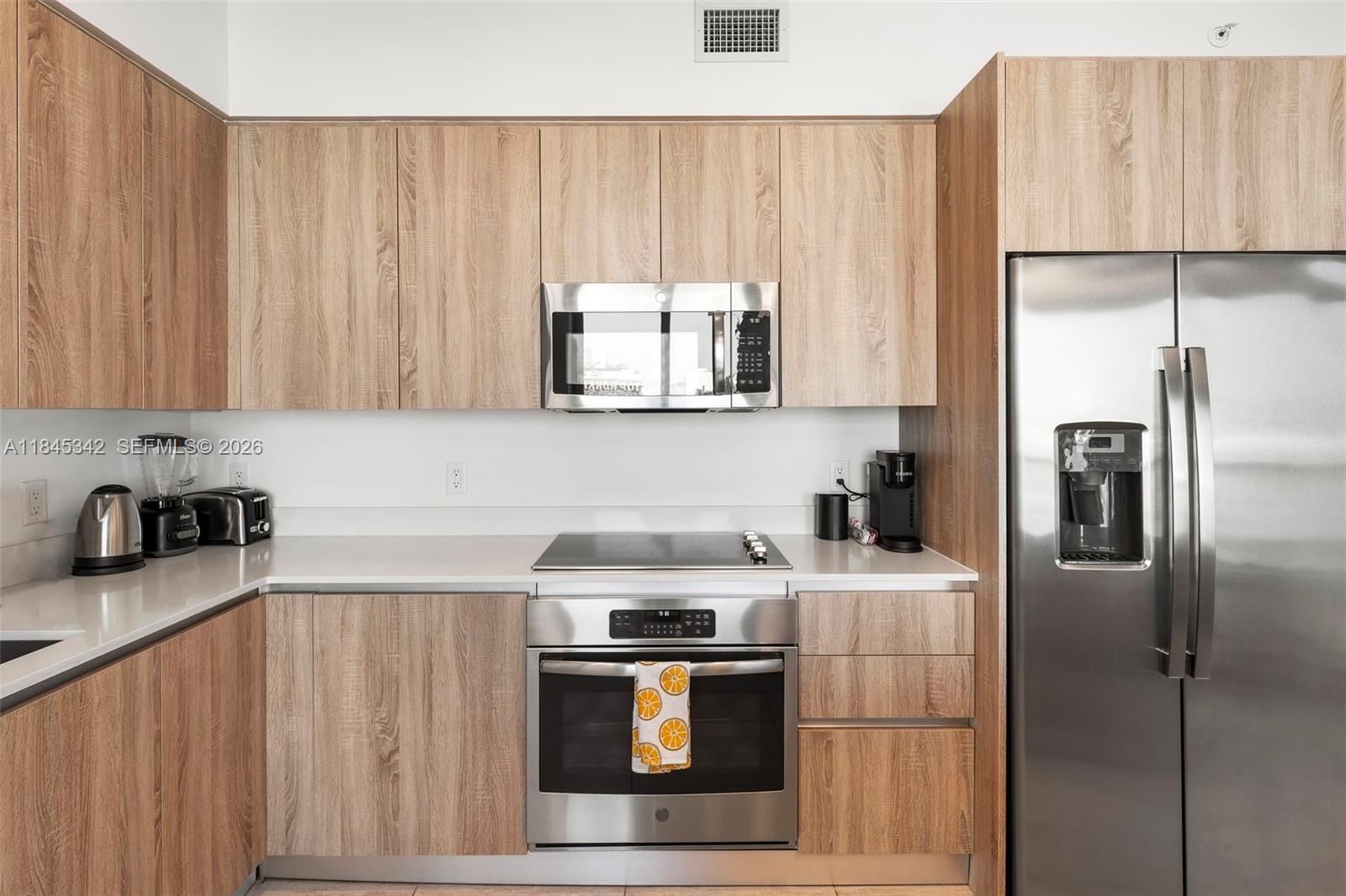 3900 Biscayne Blvd S-400