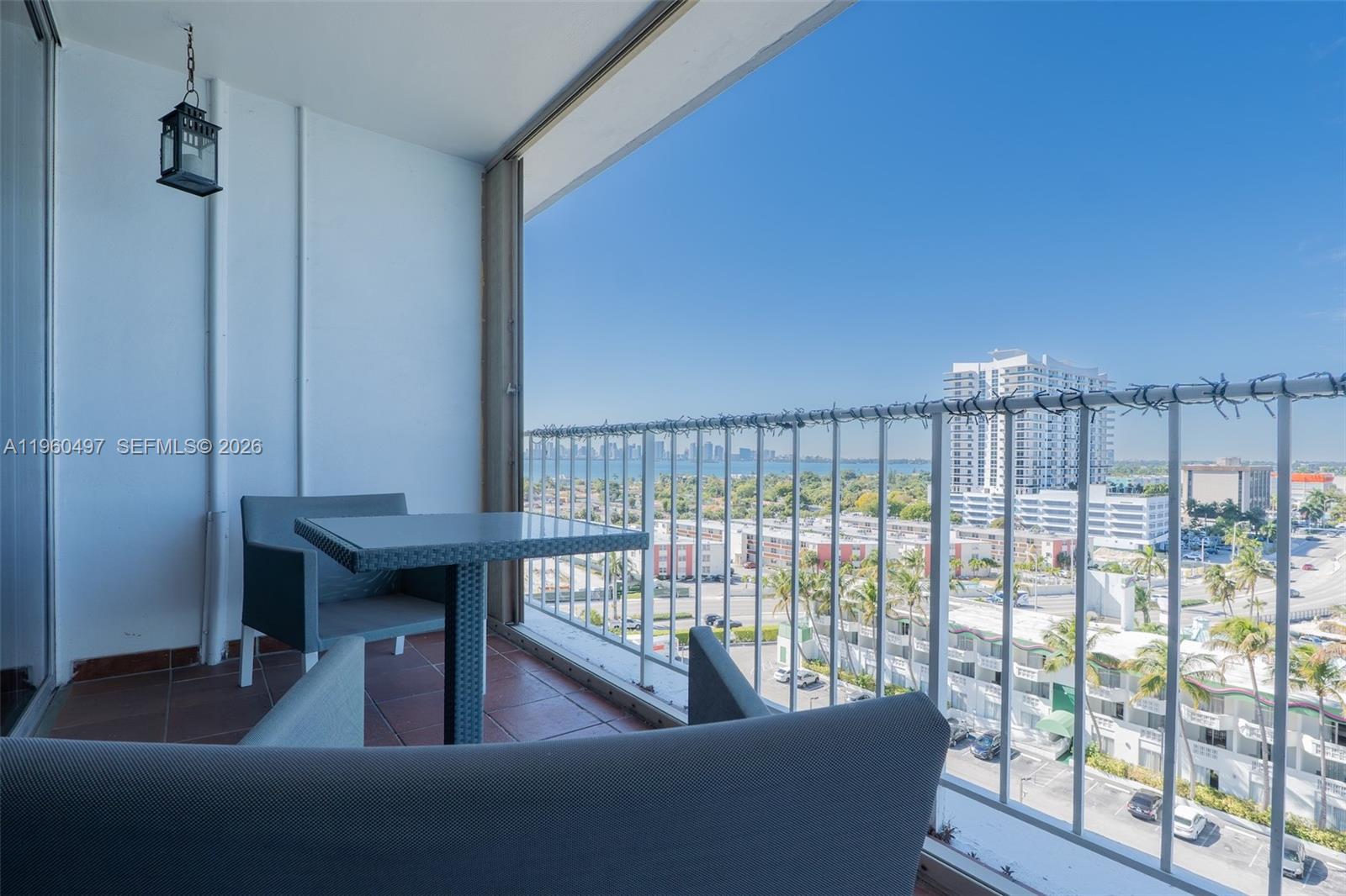 KENNEDY HOUSE CONDO - Residential