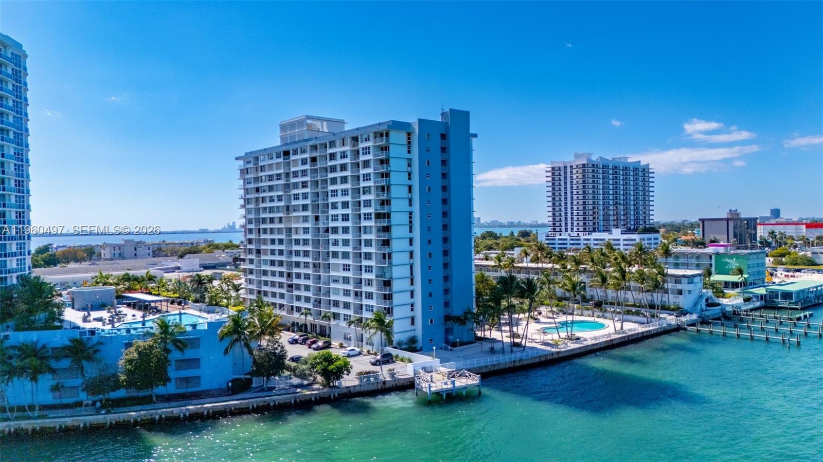 KENNEDY HOUSE CONDO - Residential