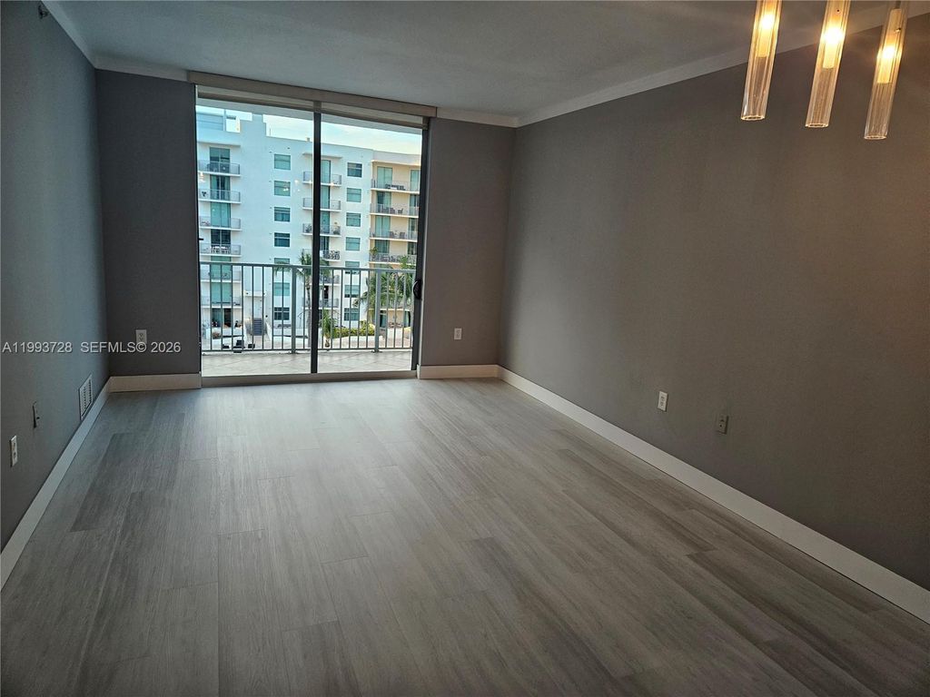 Photo of 140 S Dixie Hwy #822, Hollywood, FL 33020 (MLS # A11993728)