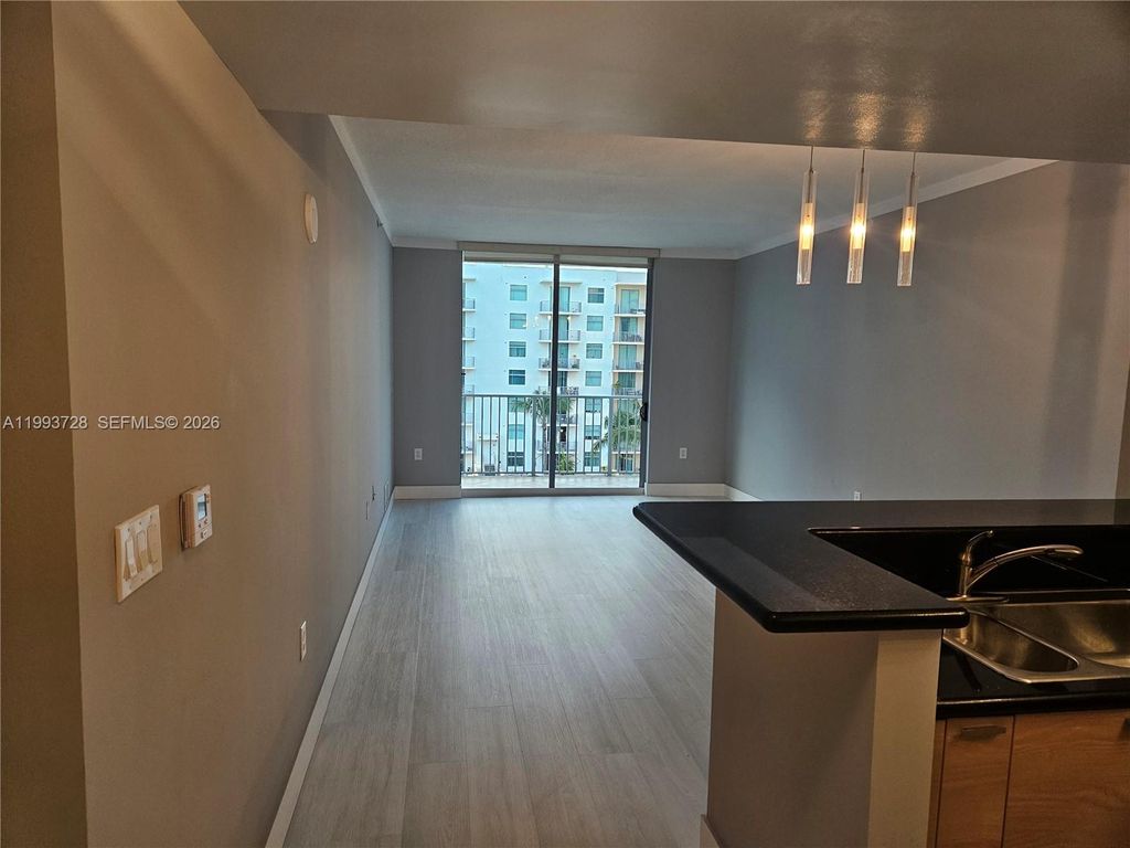 Photo of 140 S Dixie Hwy #822, Hollywood, FL 33020 (MLS # A11993728)