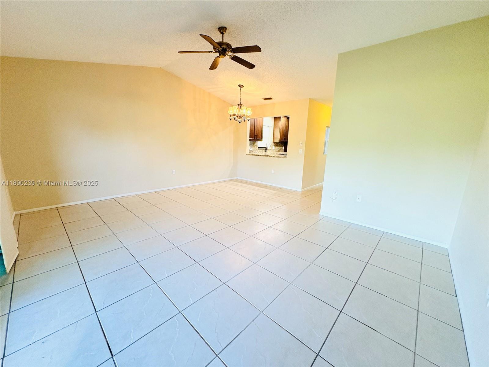 NORTH LAKE TOWNHOMES COND - Residential