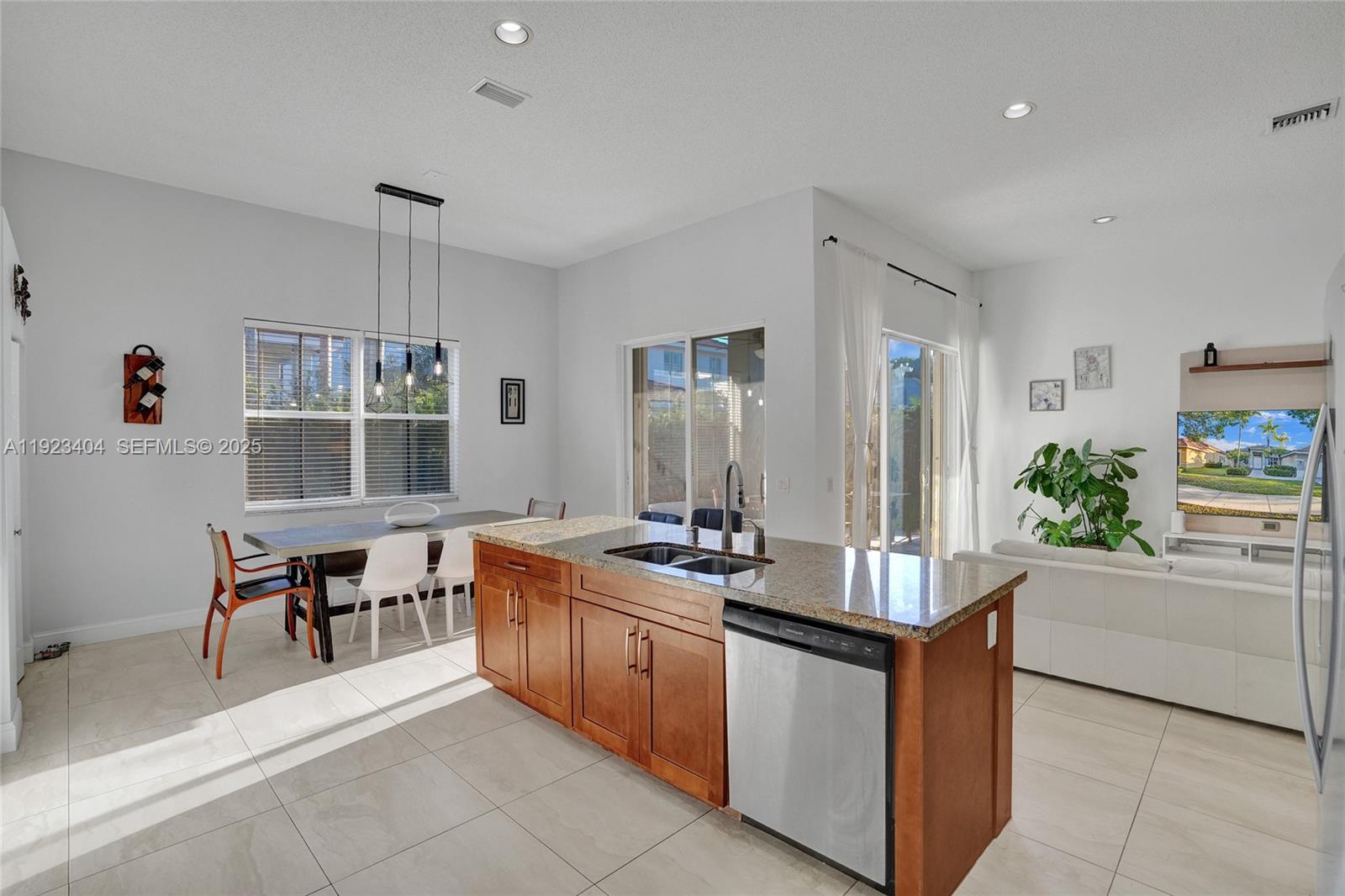 SECTOR 2-PARCELS 1 2 3 4 - Residential