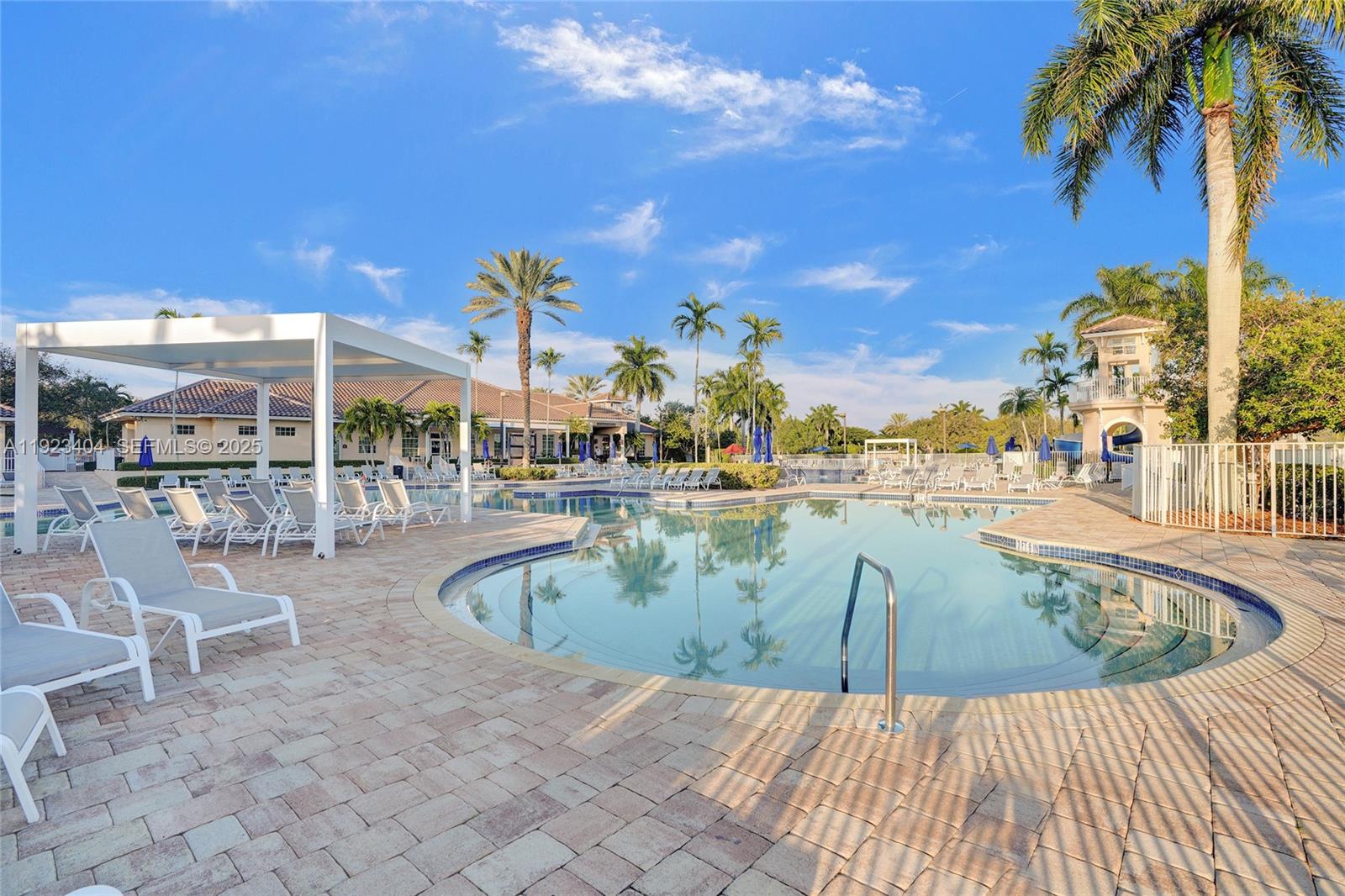 SECTOR 2-PARCELS 1 2 3 4 - Residential