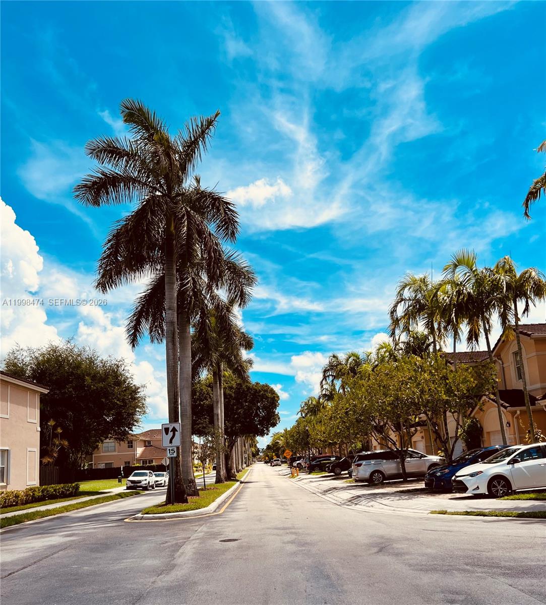 KENDALL BREEZE - Residential Lease