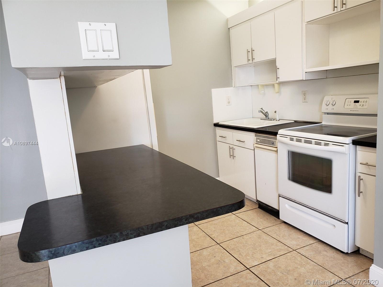 MICHELLE CONDO - Residential Lease