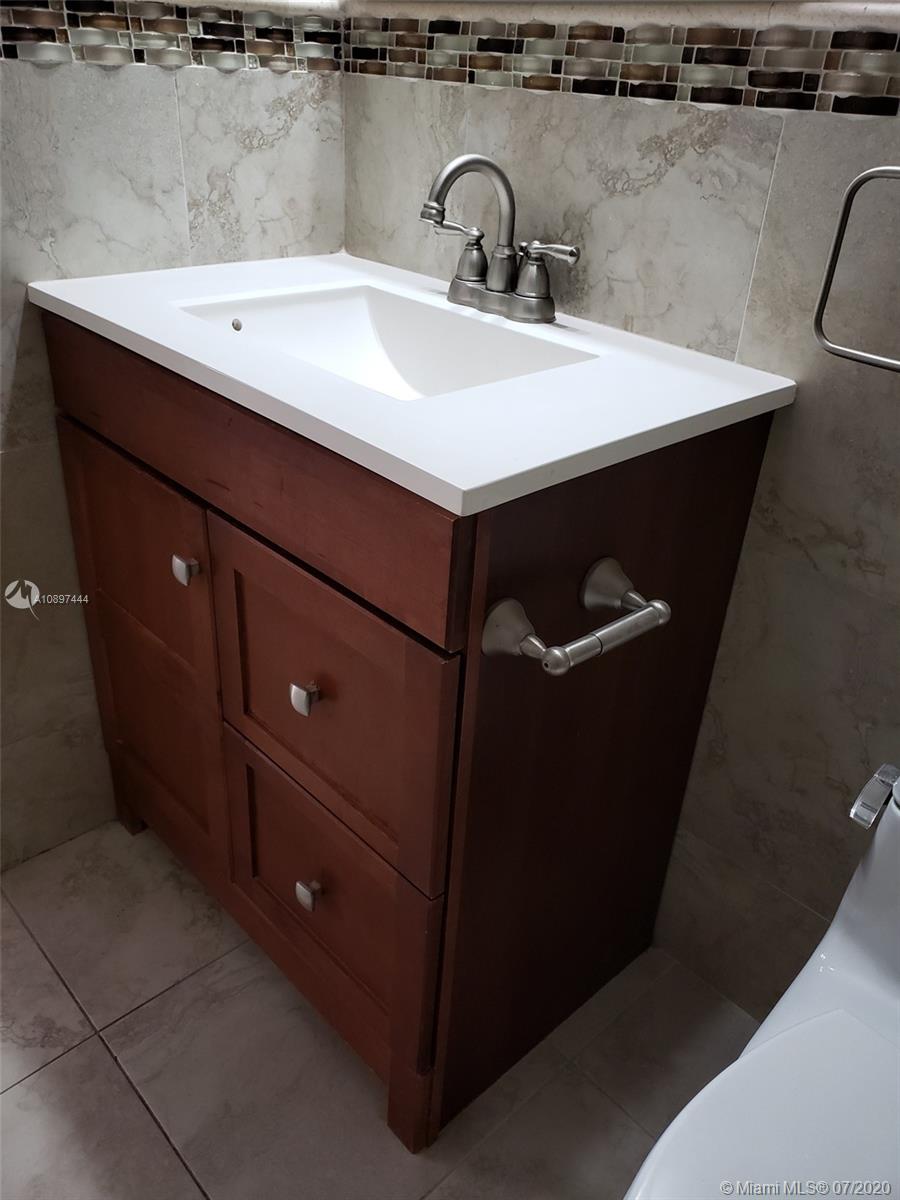 MICHELLE CONDO - Residential Lease