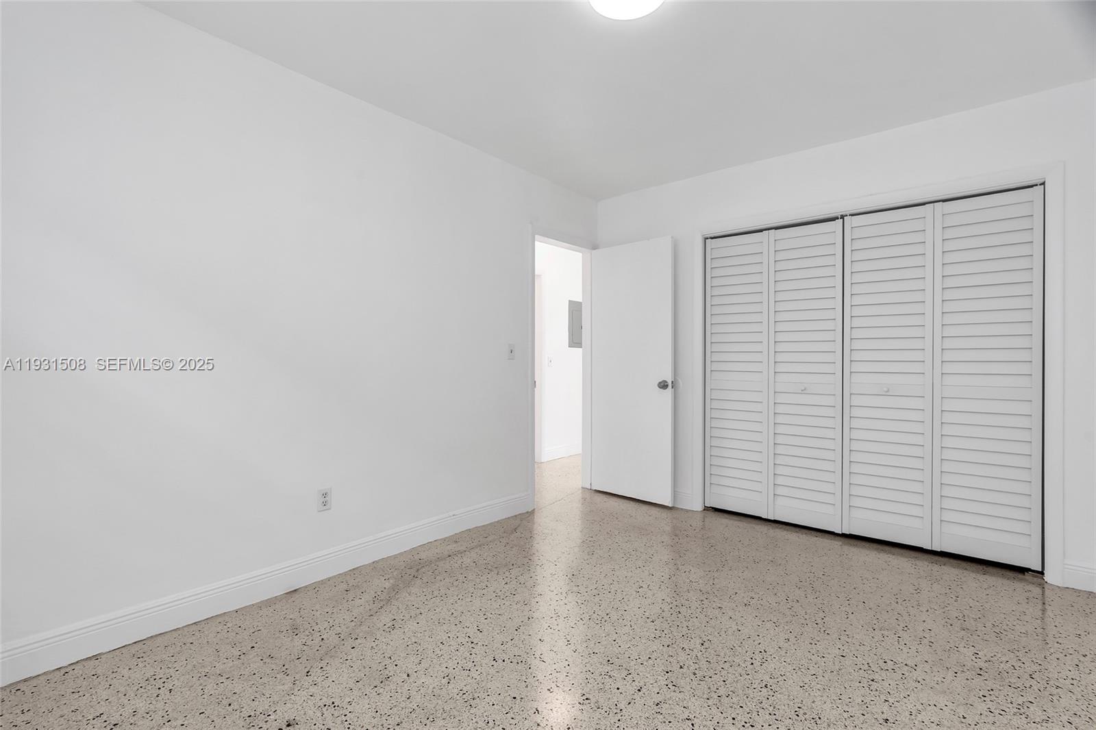 CITY OF MIAMI SOUTH - Residential Lease