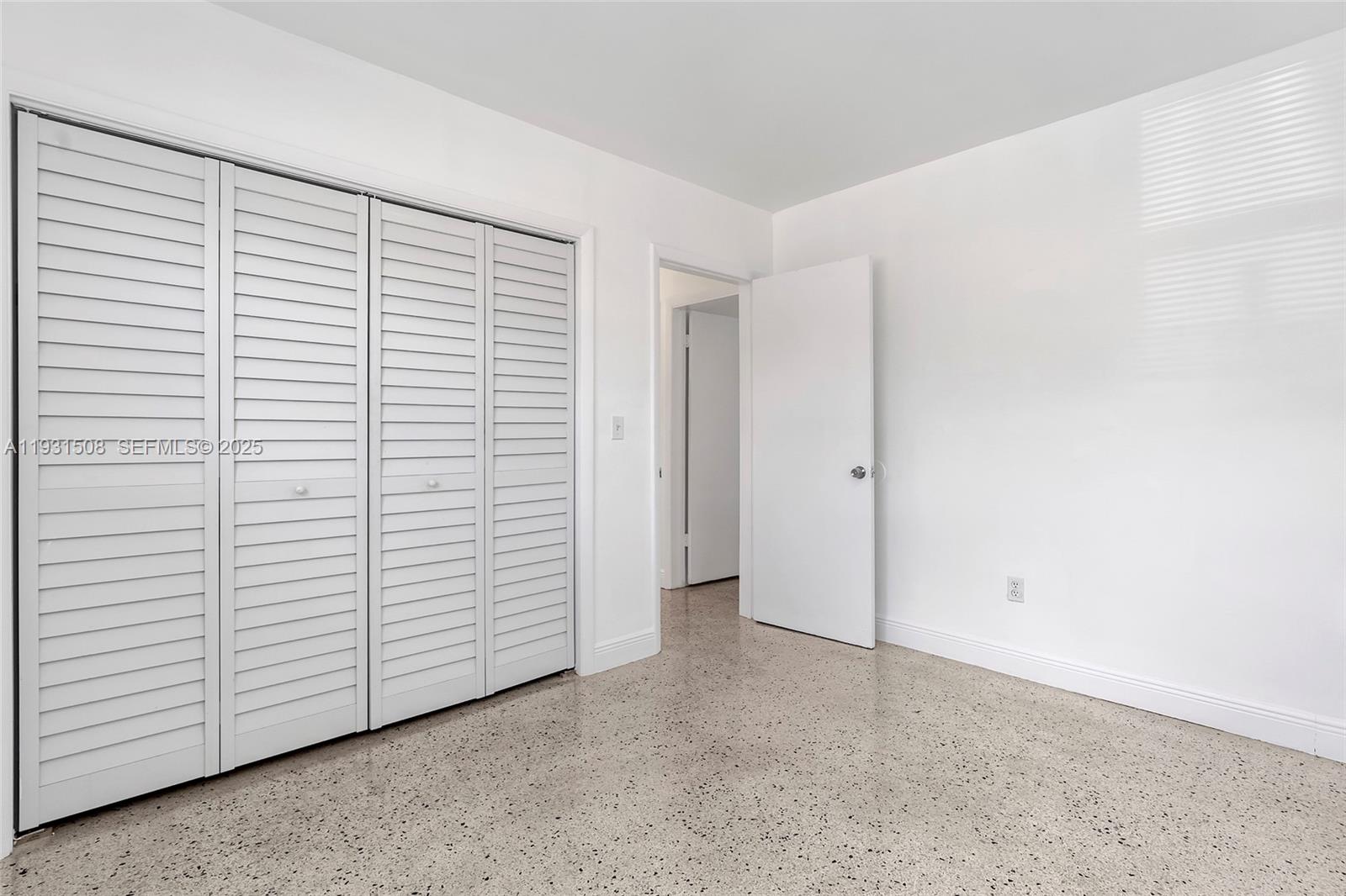 CITY OF MIAMI SOUTH - Residential Lease