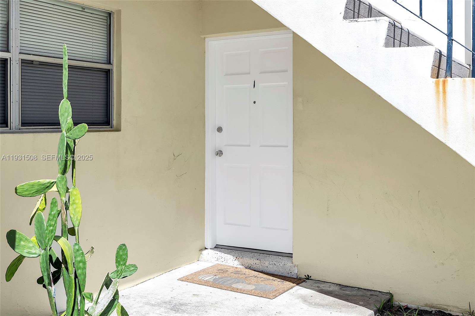 CITY OF MIAMI SOUTH - Residential Lease